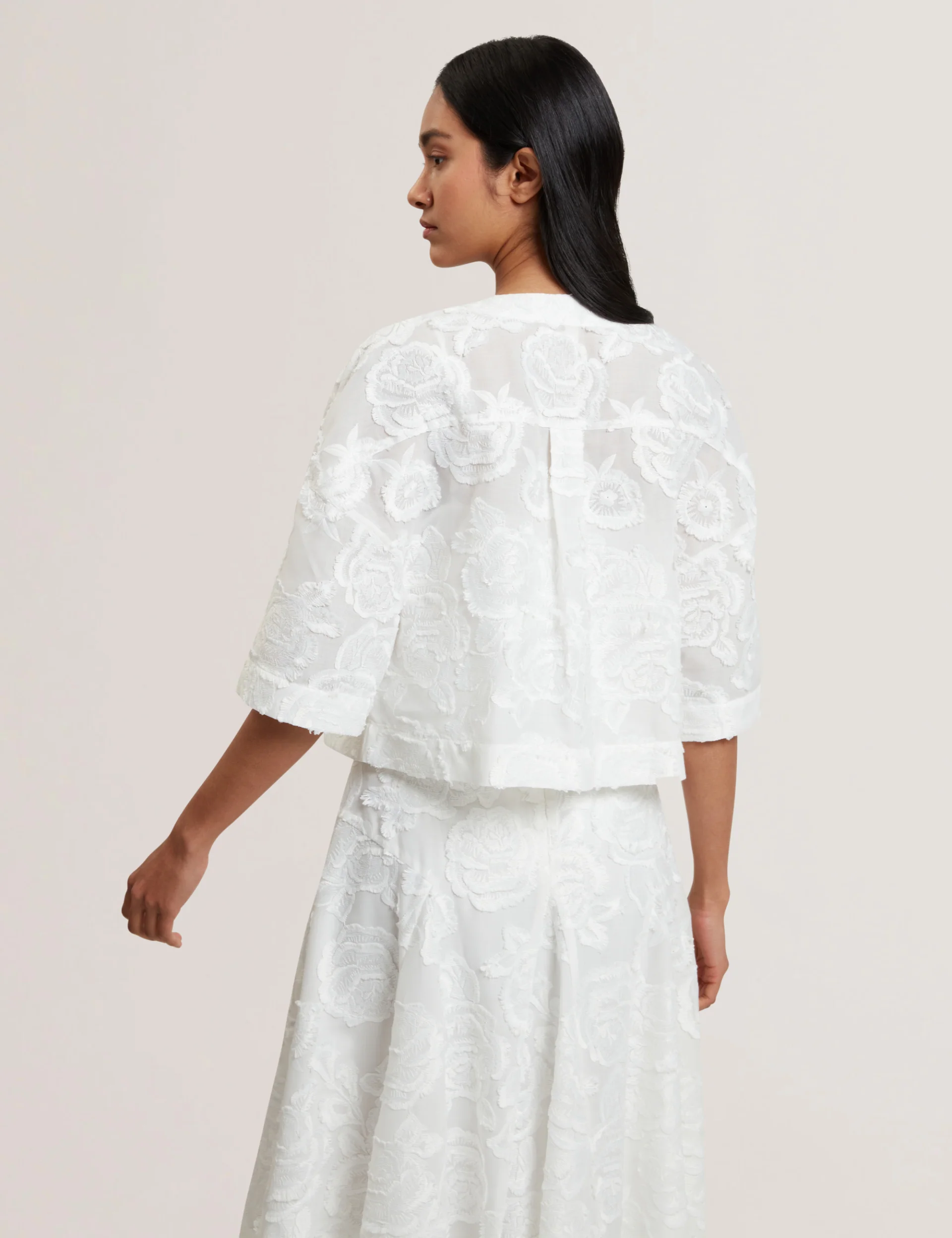 FAELA | WHITE - Image 5