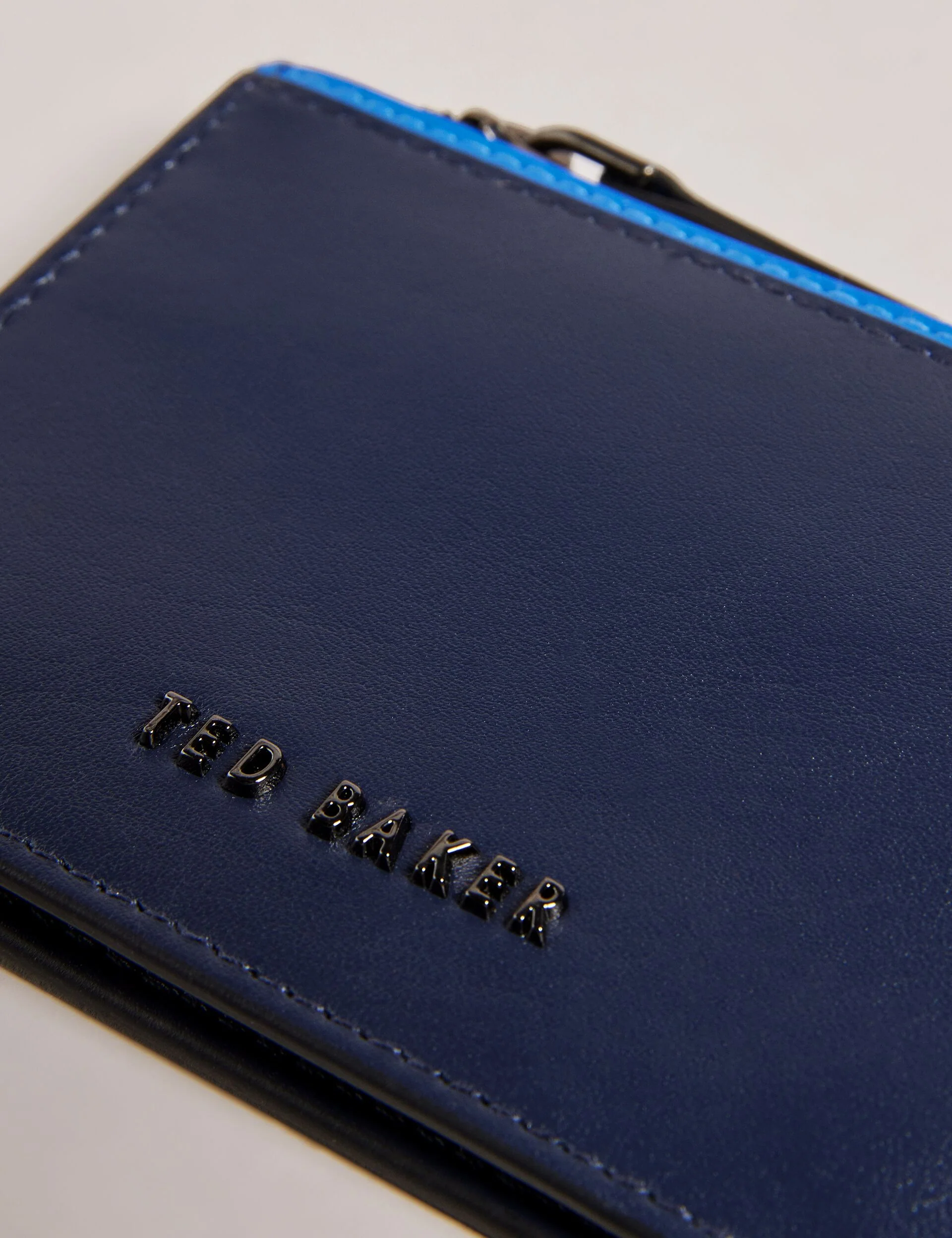 FINNIS | NAVY - Image 4