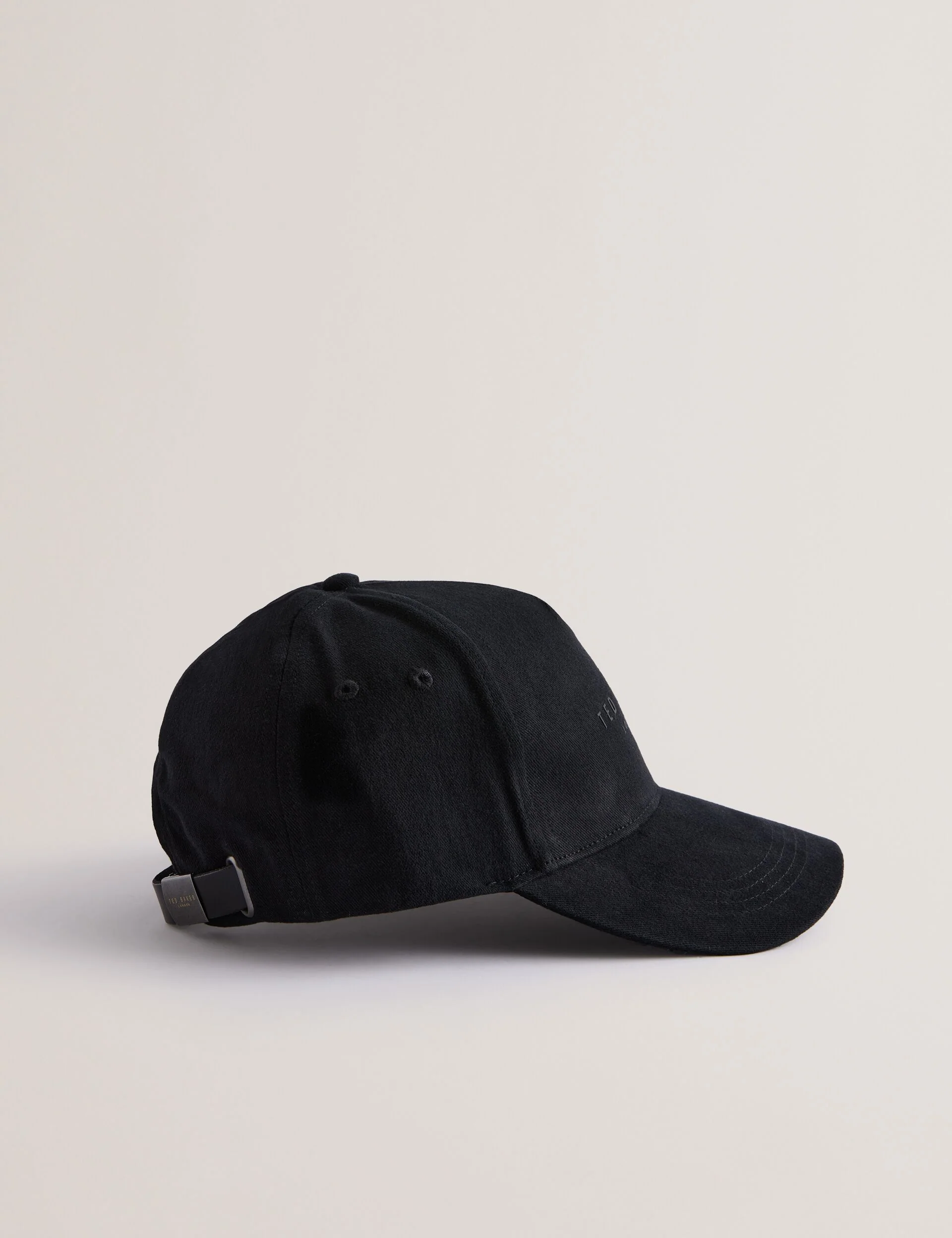FREDDS | BLACK - Image 3