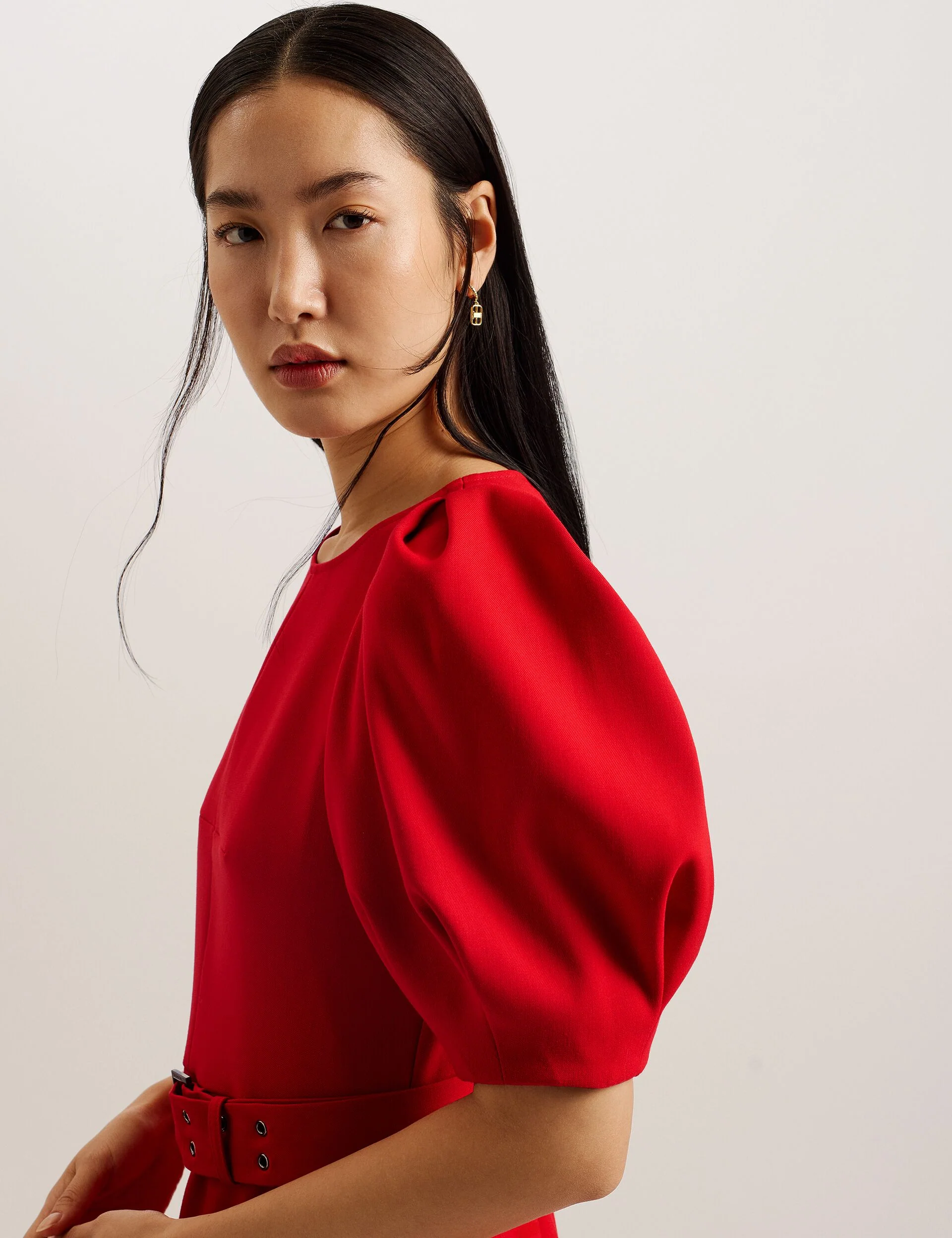 GABYELA | RED - Image 4