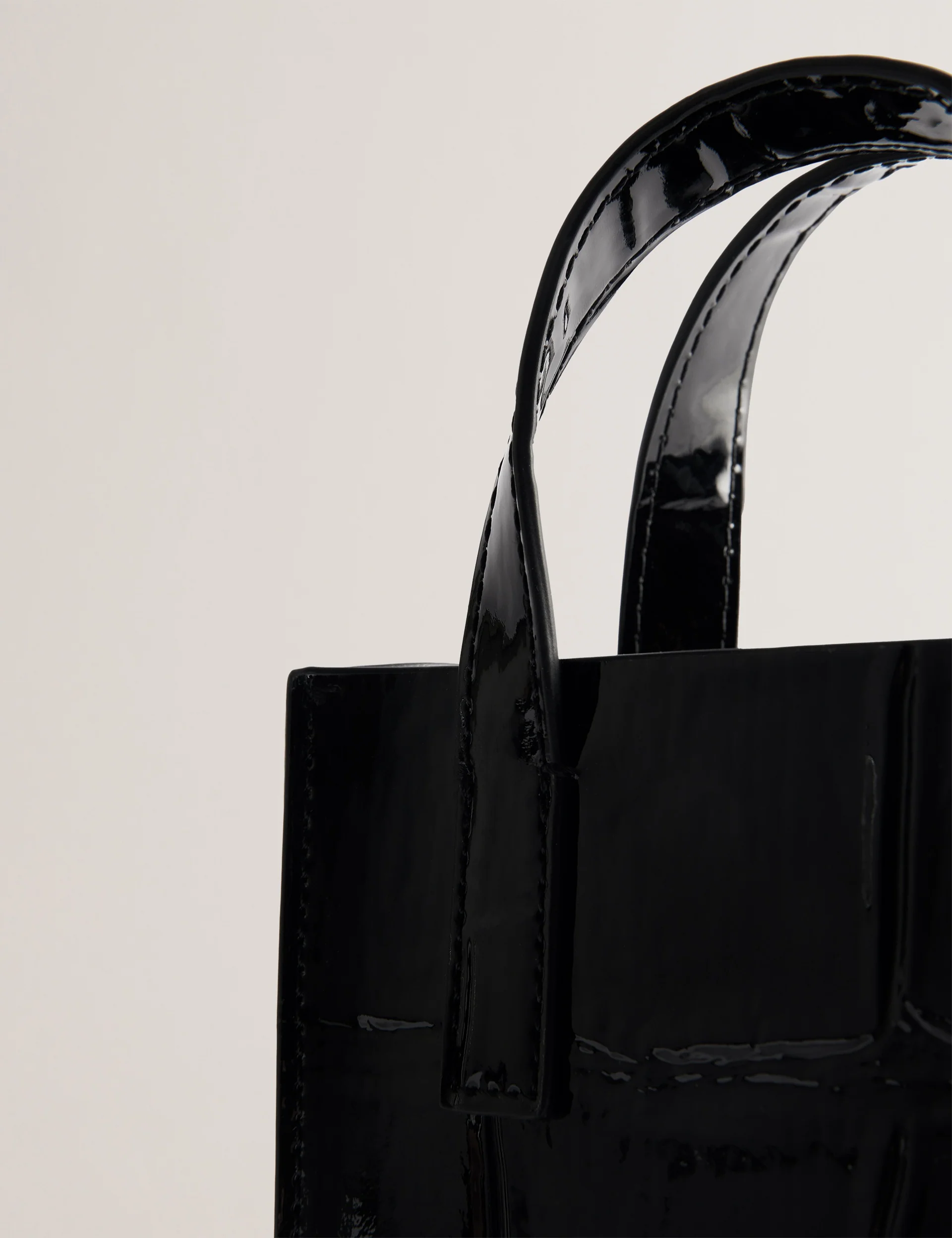 GATOCON | JET BLACK - Image 3