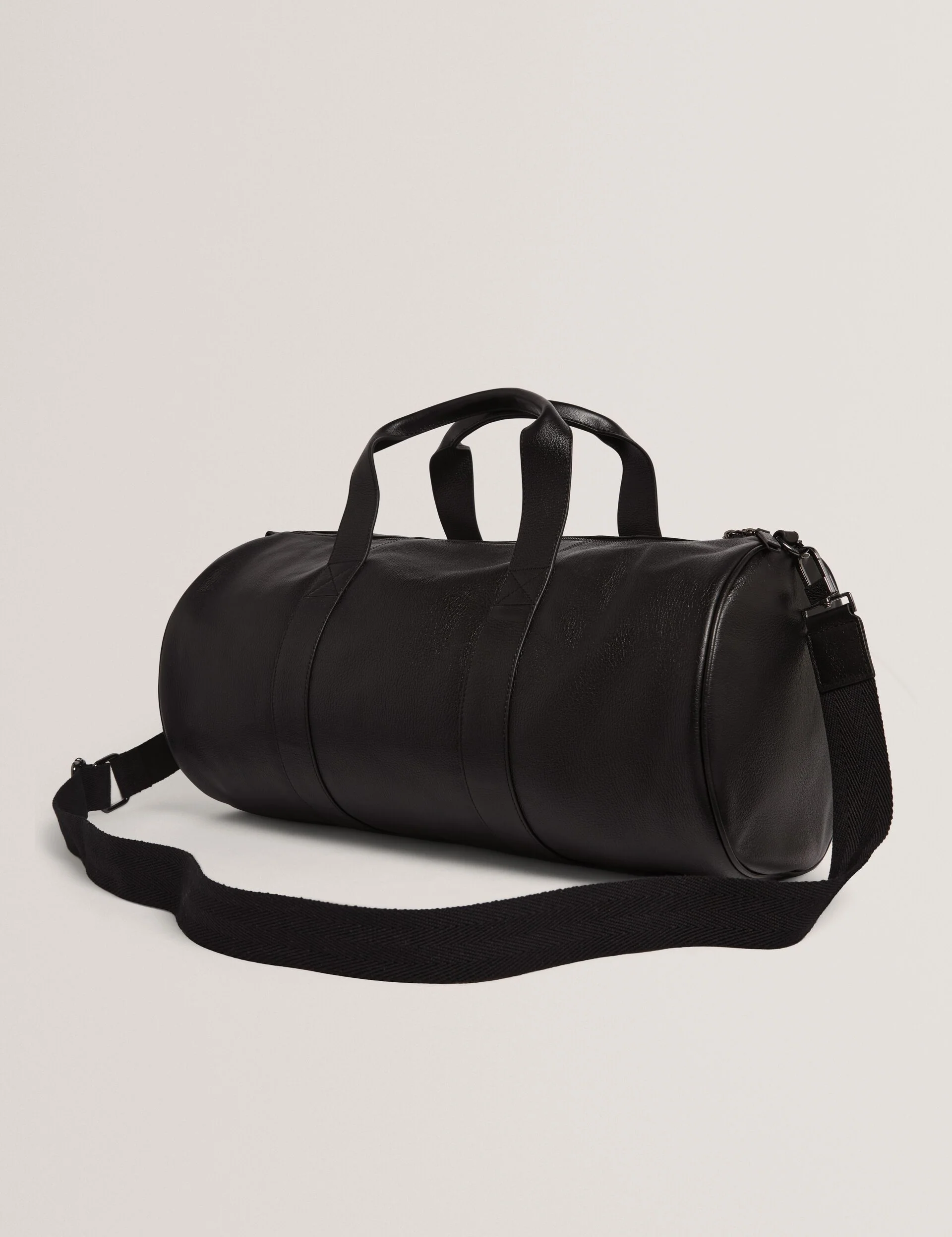 GRANTIS | BLACK - Image 4