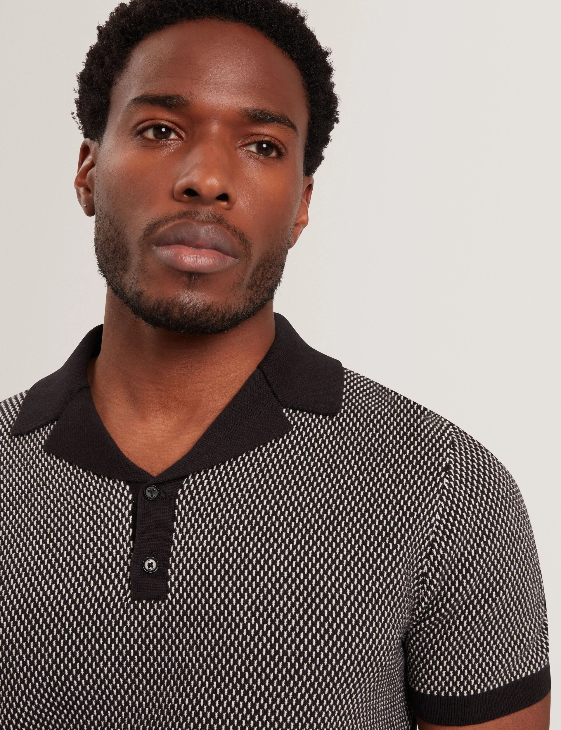 GREGRY | BLACK - Image 2