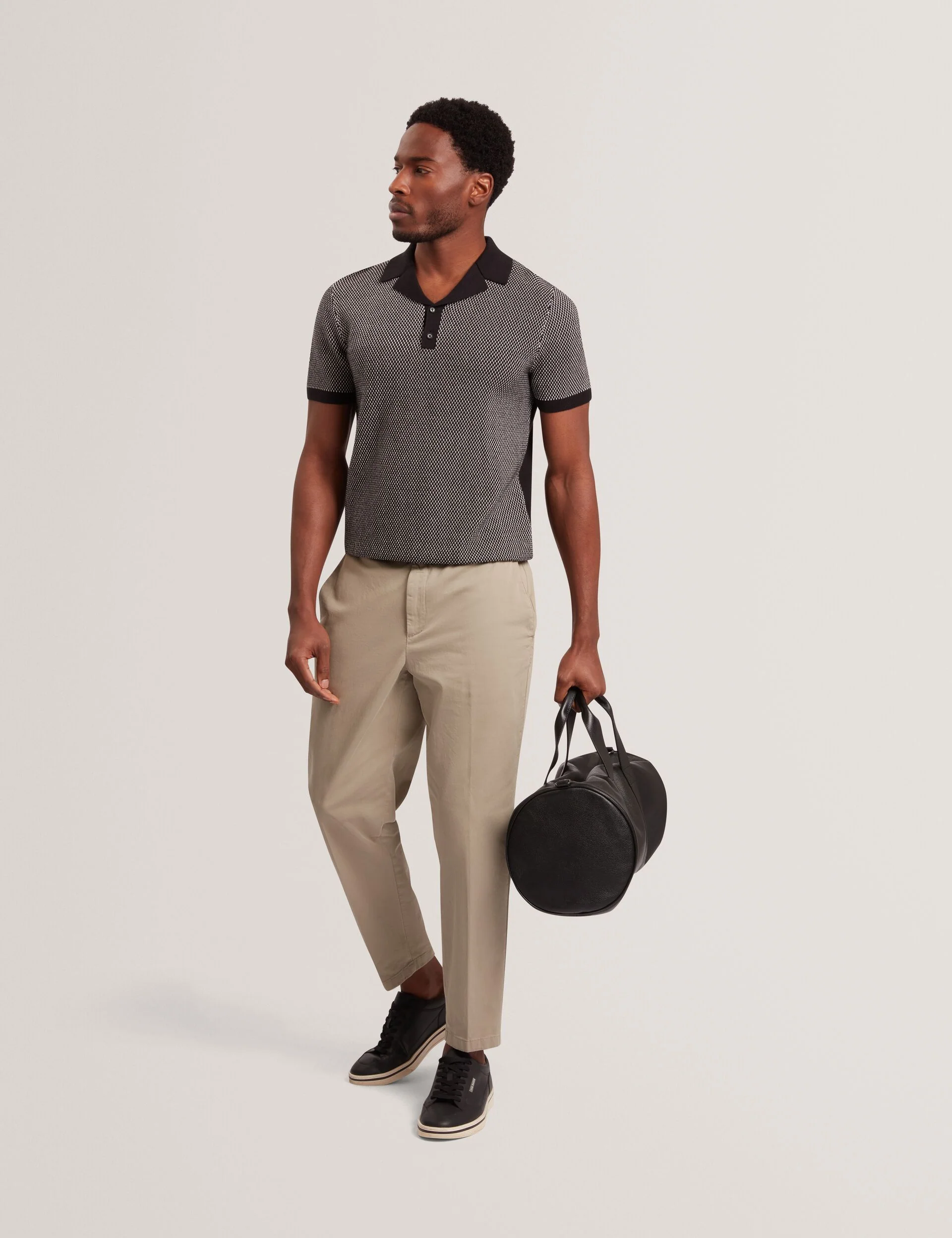 GREGRY | BLACK - Image 3