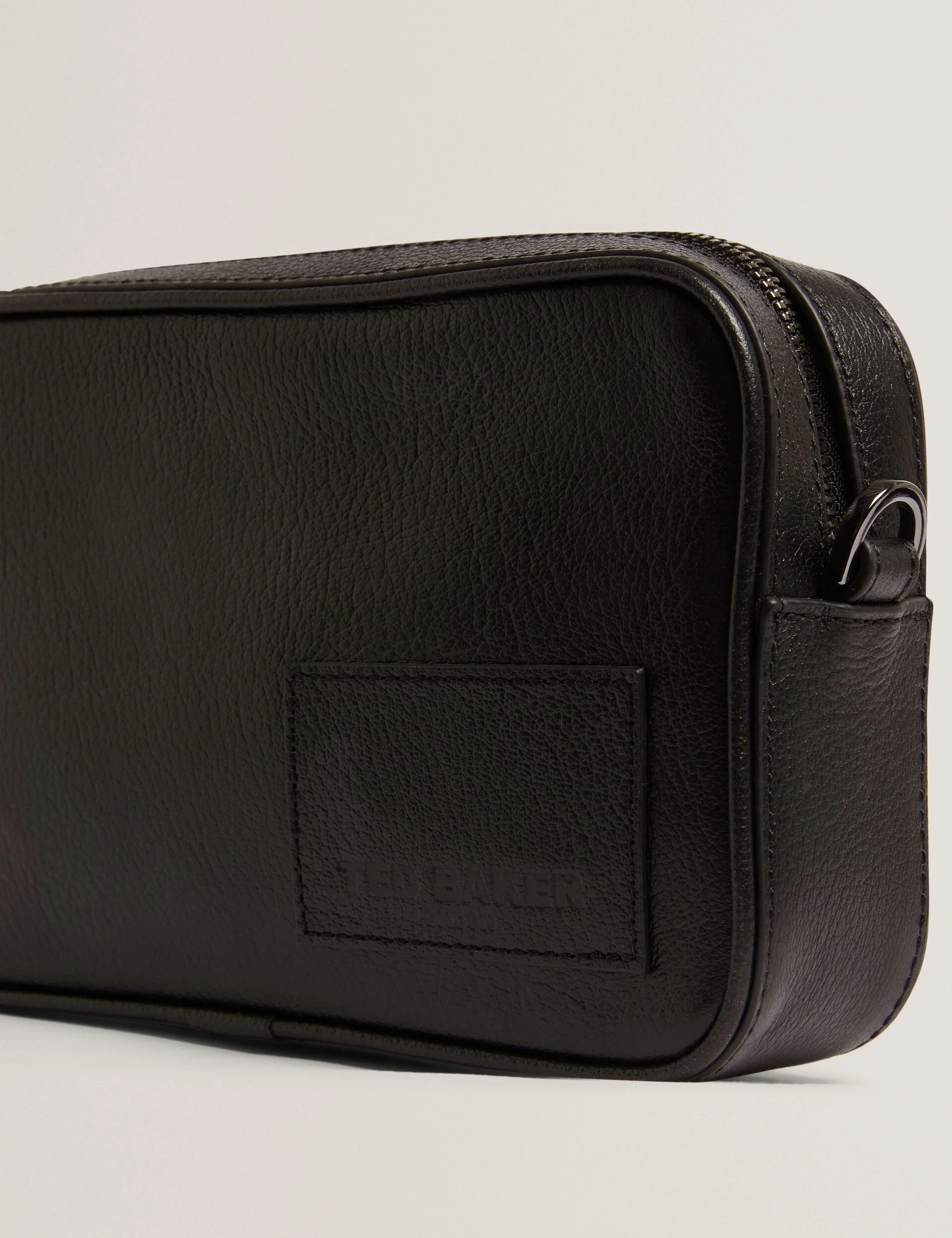 GRIFIN | BLACK - Image 4