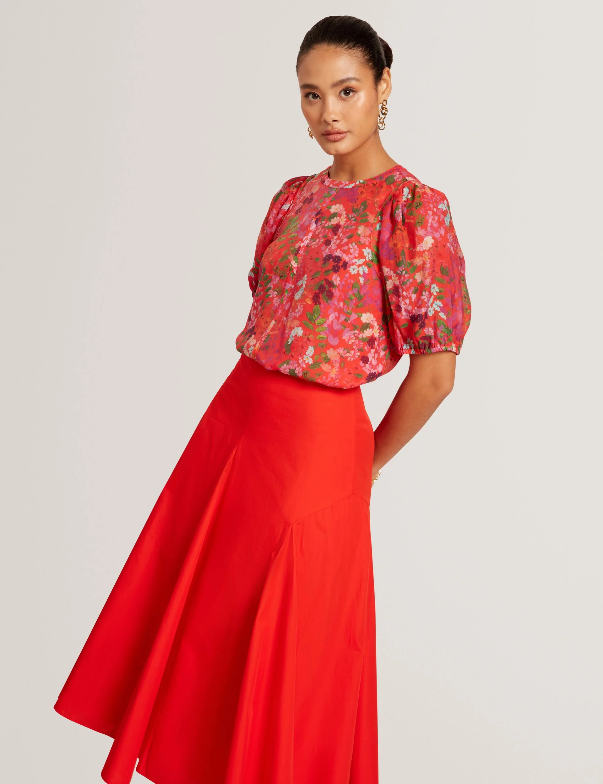 HAHTIE | RED - Image 5
