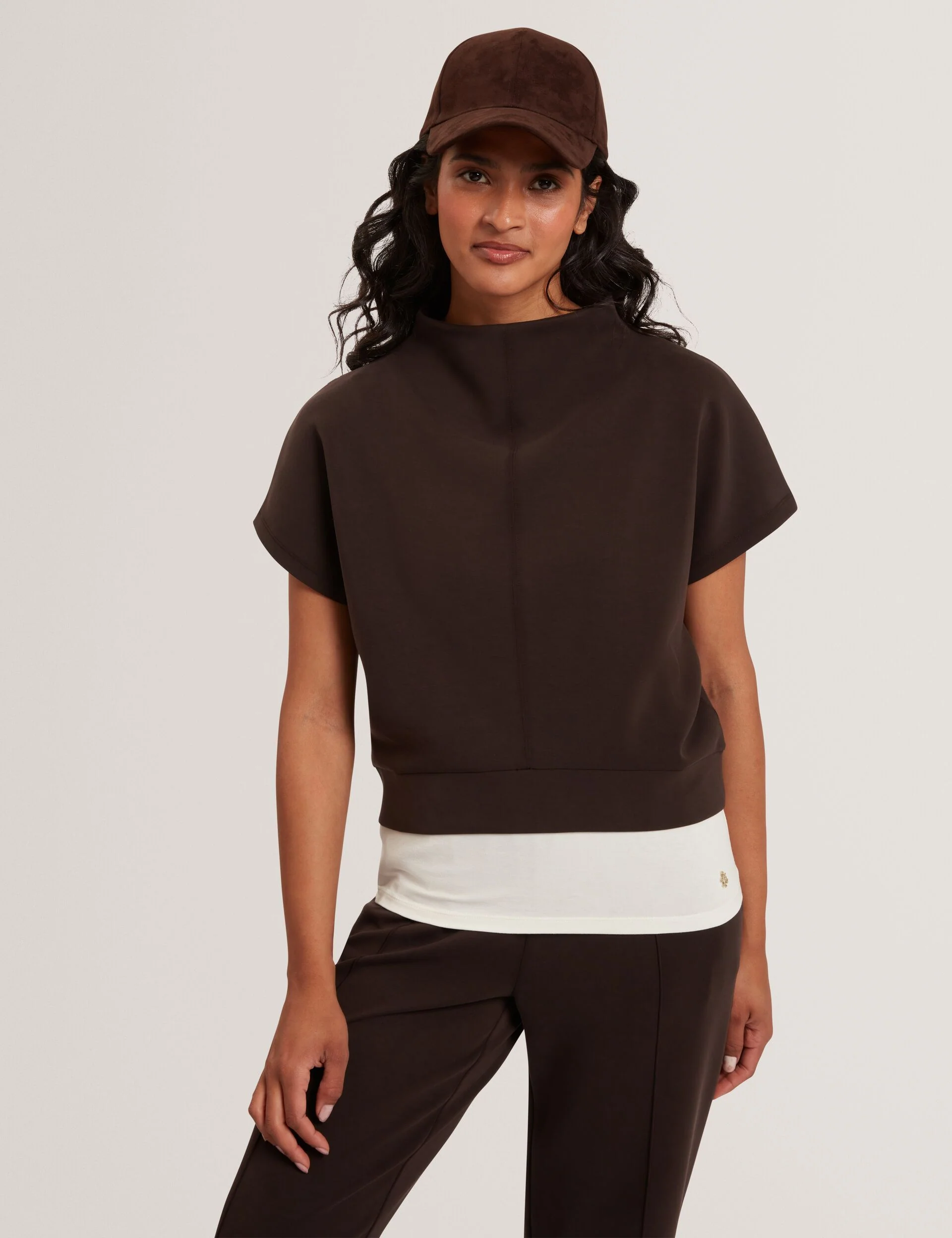 HALIYY | DARK BROWN