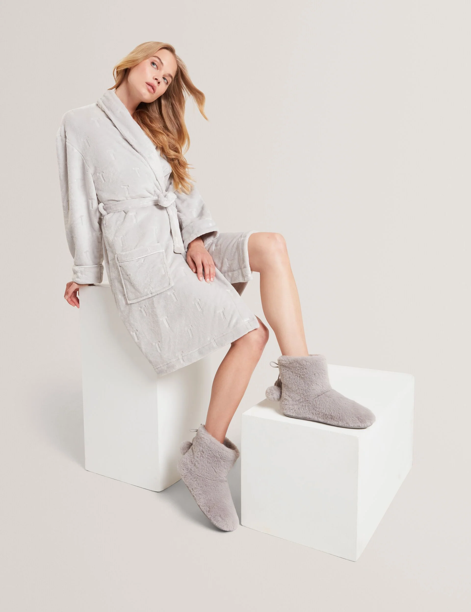 HAMONDA | LIGHT GREY - Image 2