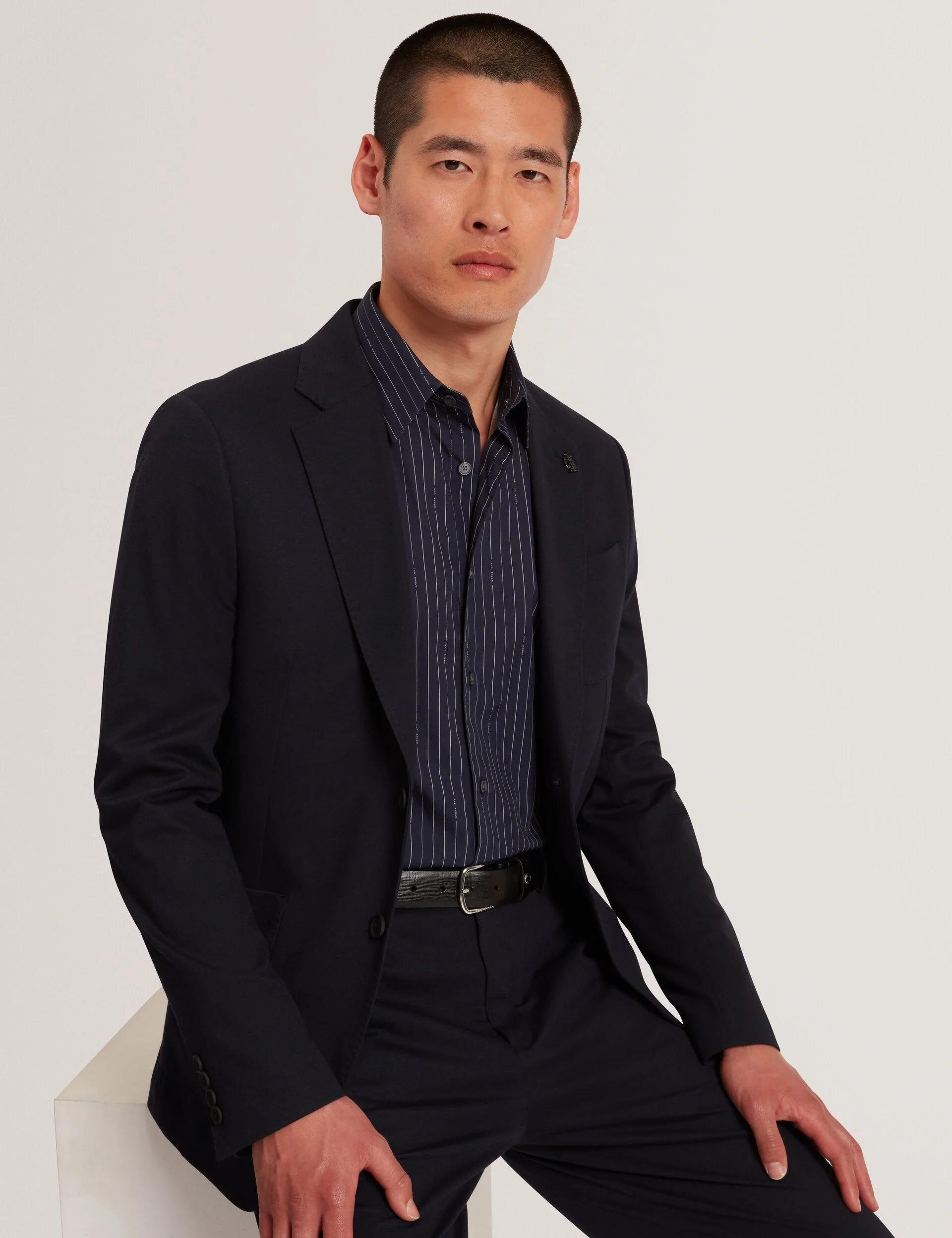 HANGENT | NAVY - Image 6