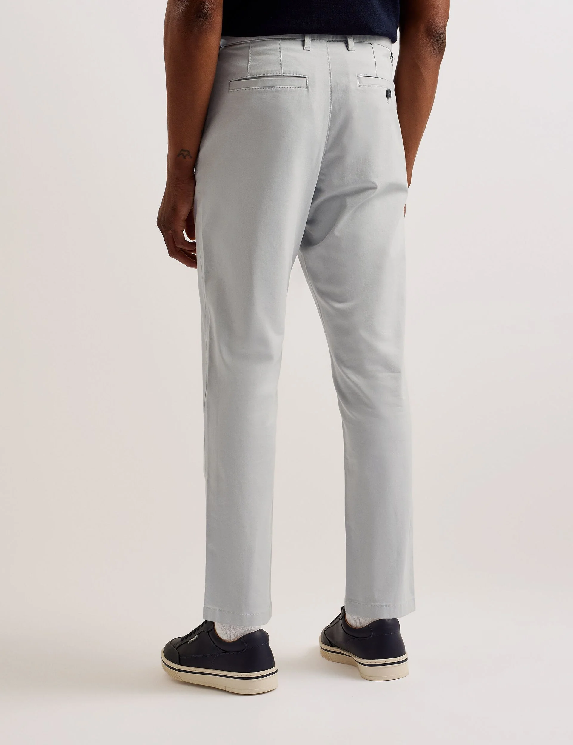 HAYBRN | LIGHT GREY - Image 4