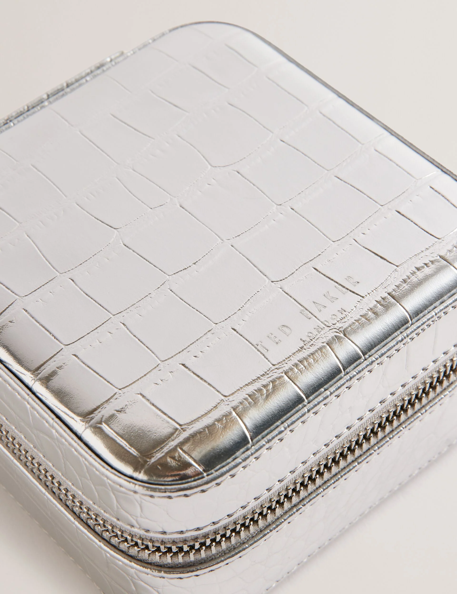 HAZELLI | SILVER - Image 2