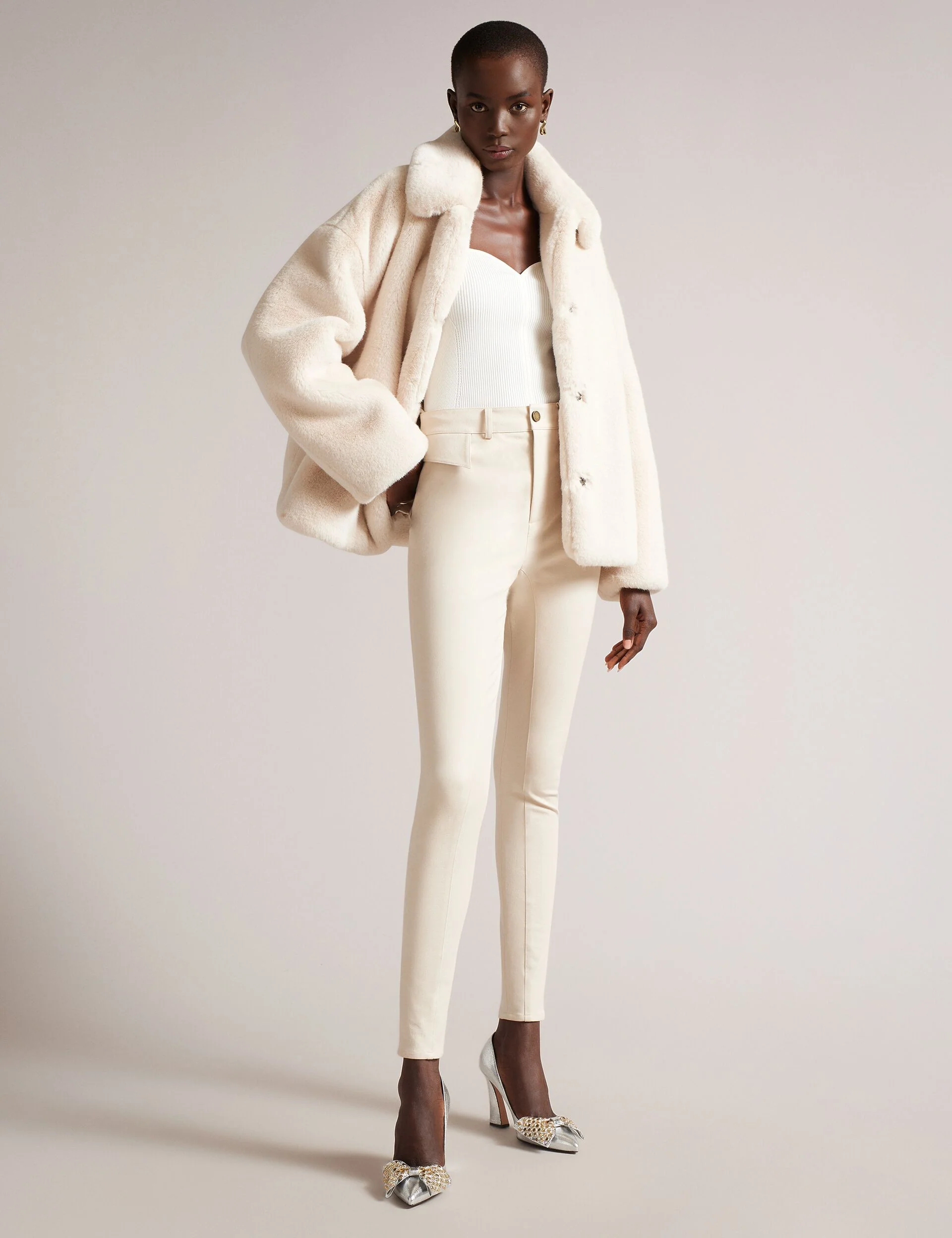 HELENH | WHITE - Image 2