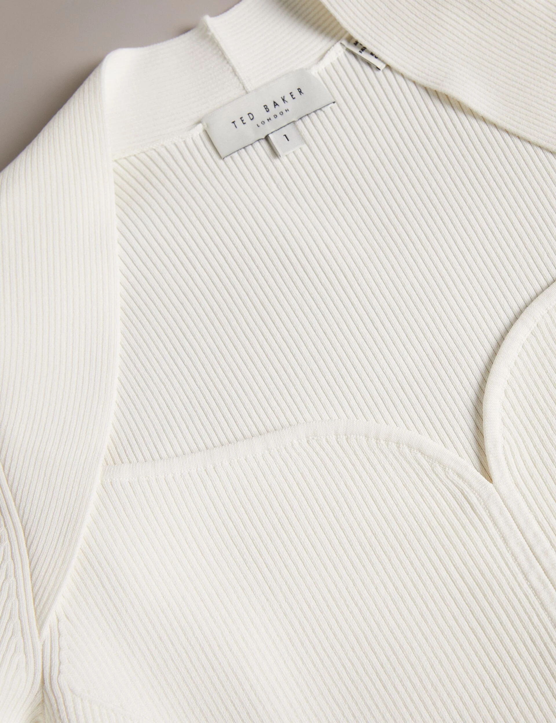 HELENH | WHITE - Image 6