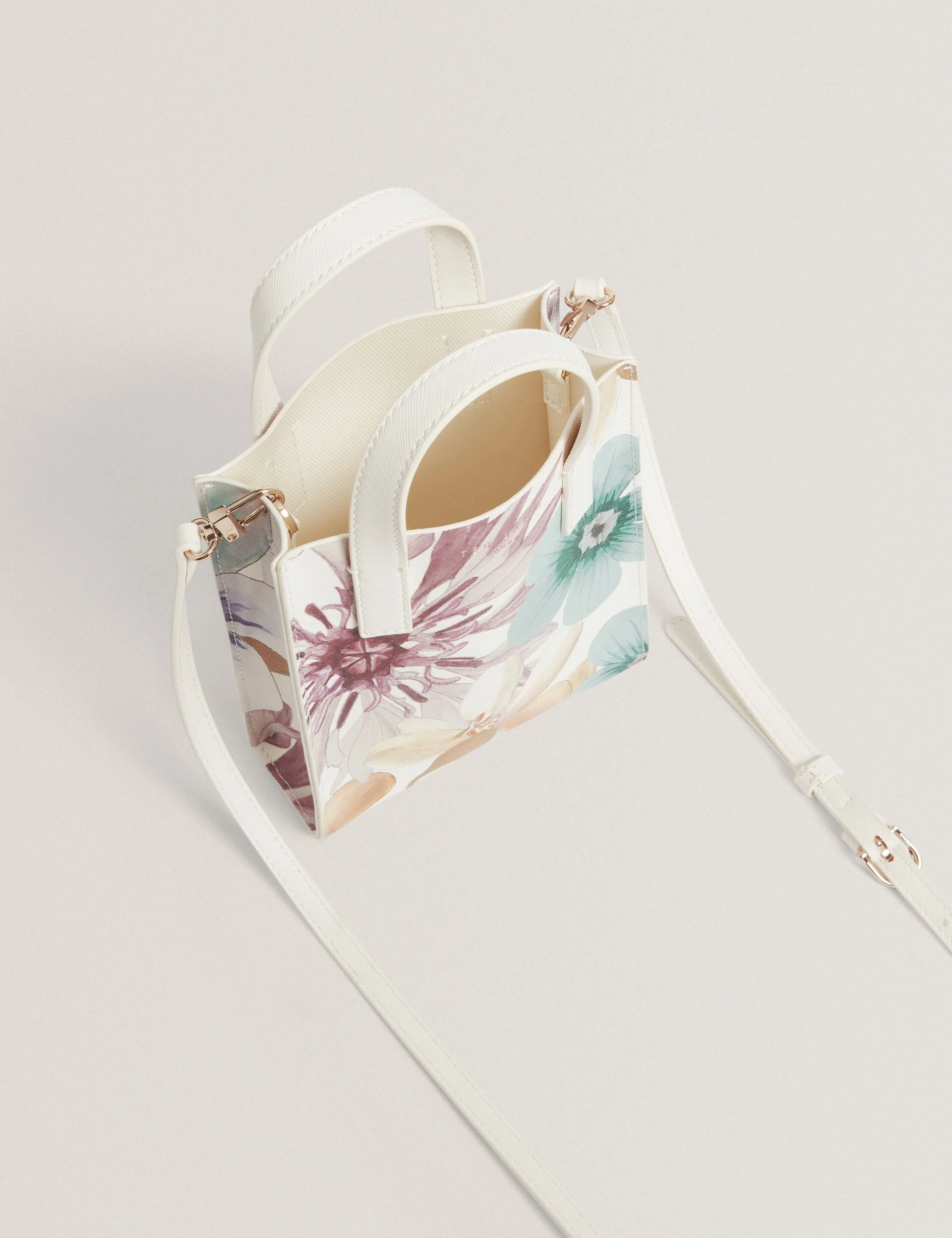 HELISI | WHITE - Image 5