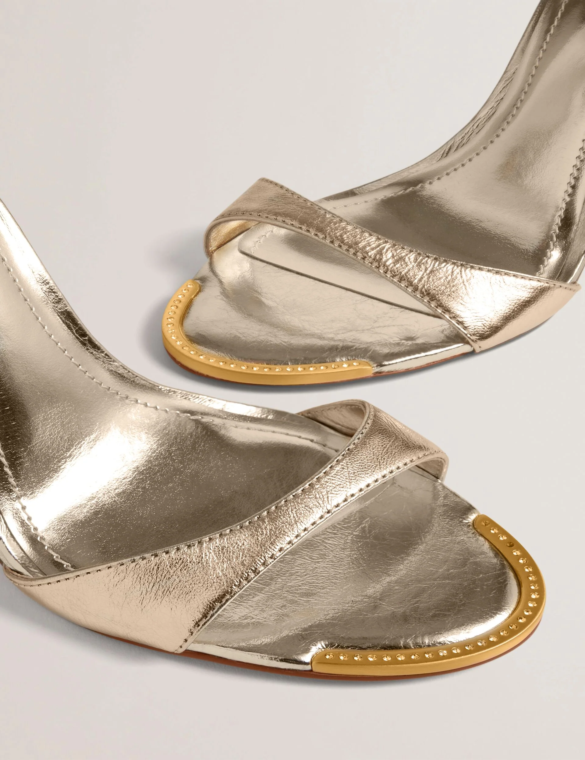 HELLIY | GOLD - Image 3