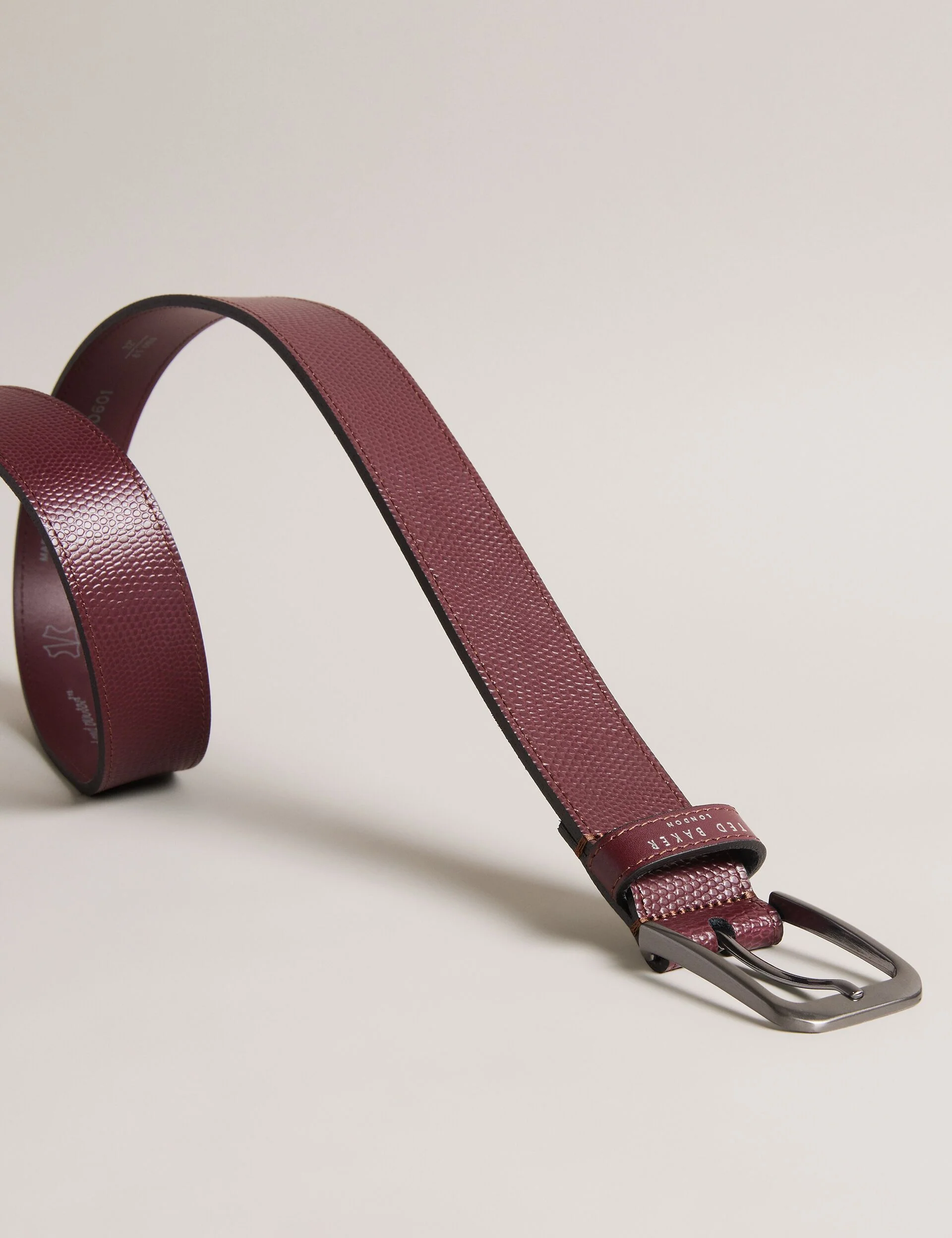 HENDER | OXBLOOD - Image 4