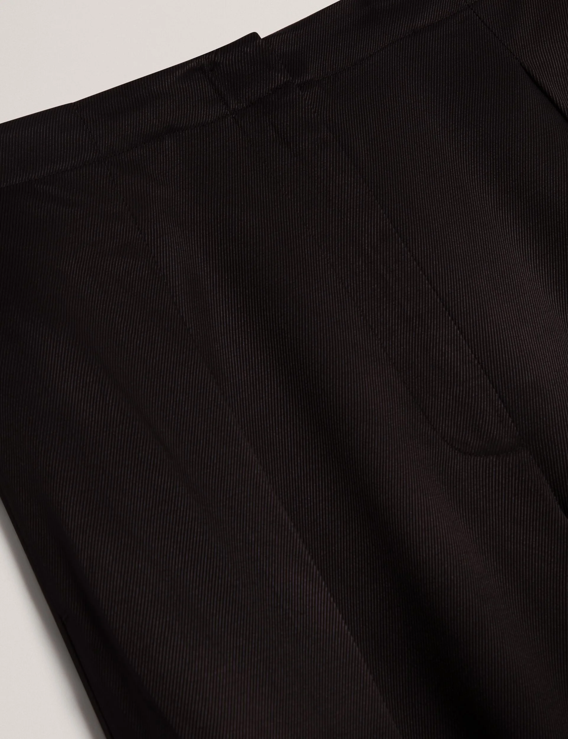 HERRIA | BLACK - Image 3