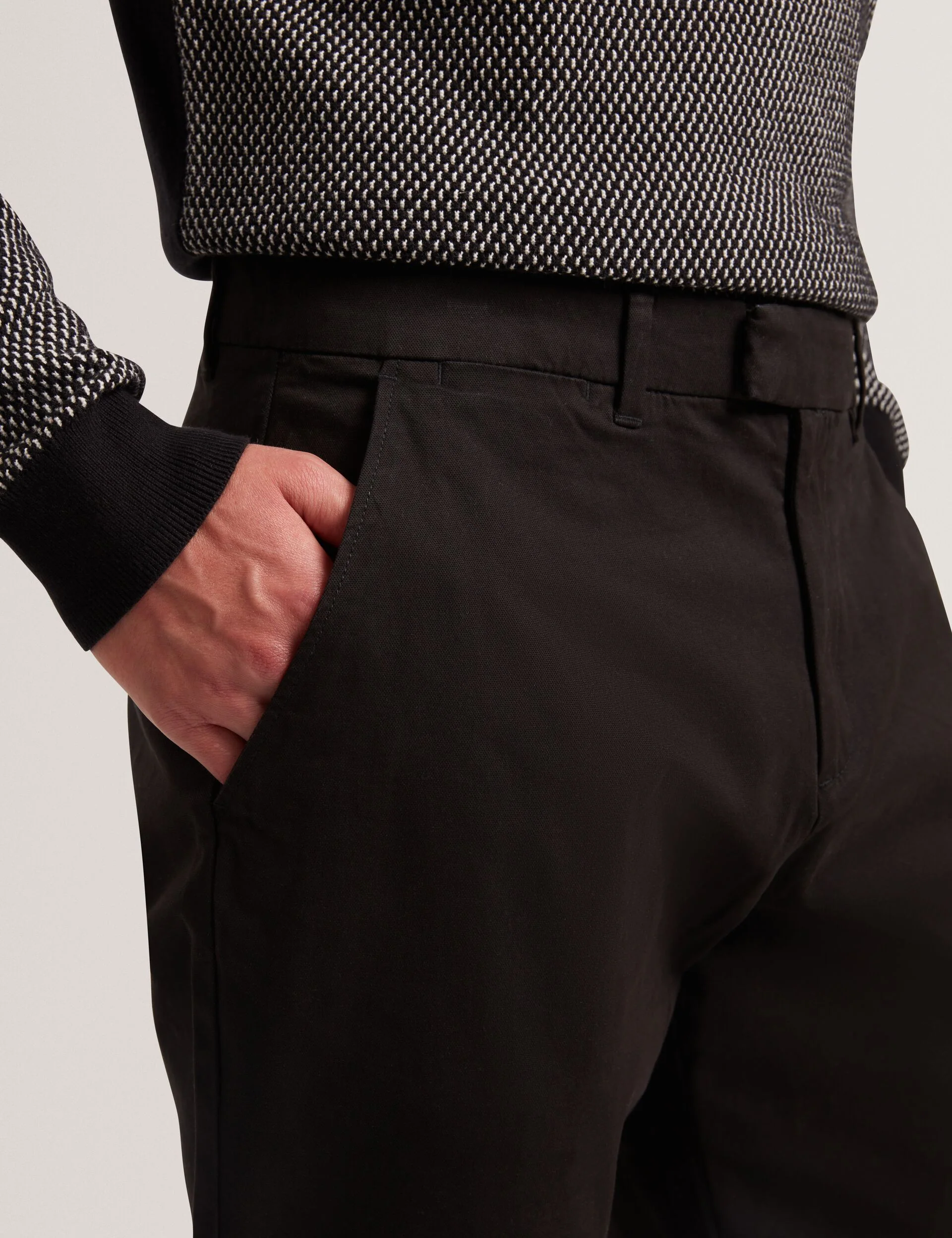 HOWETON | BLACK - Image 4