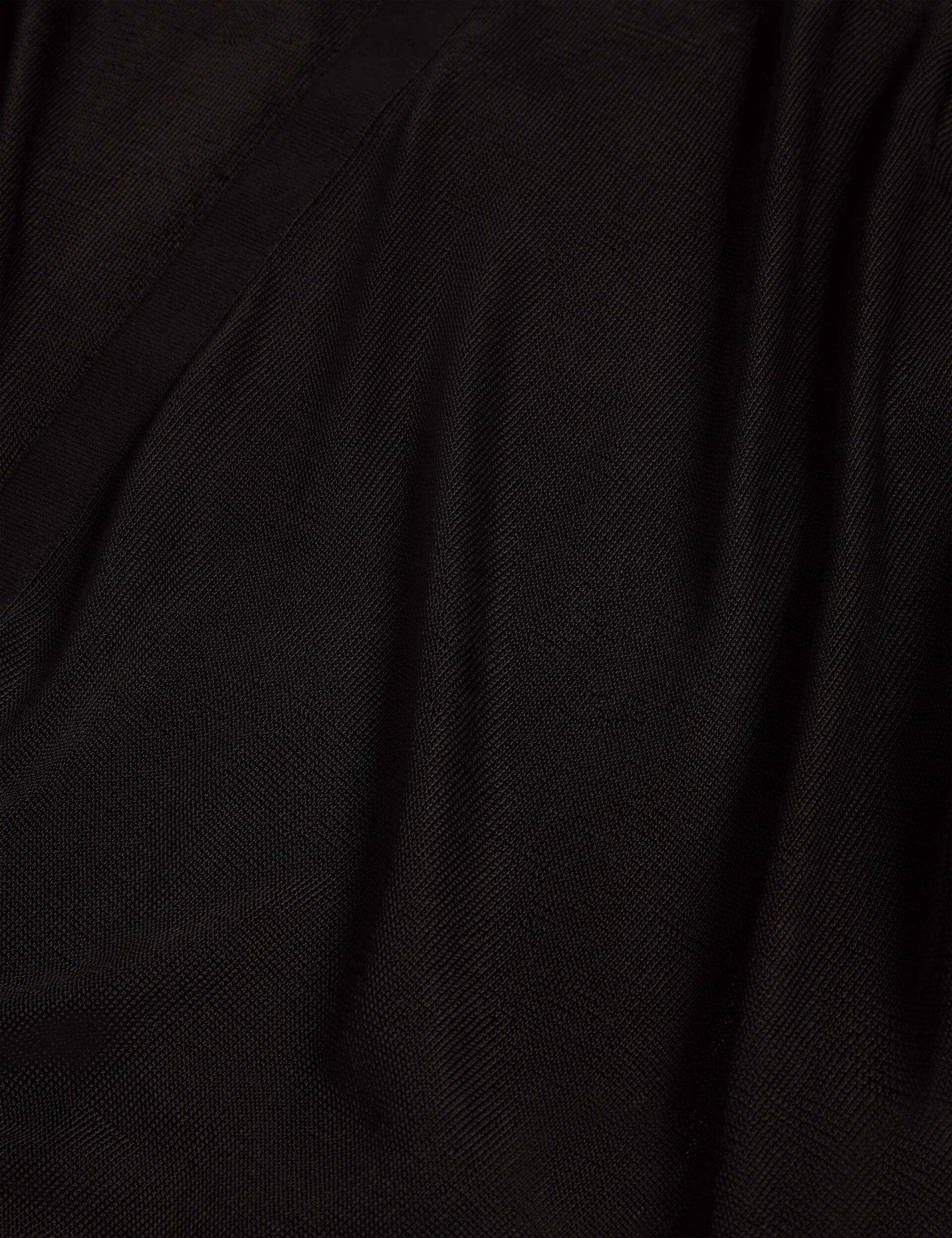 IBISSA | BLACK - Image 3