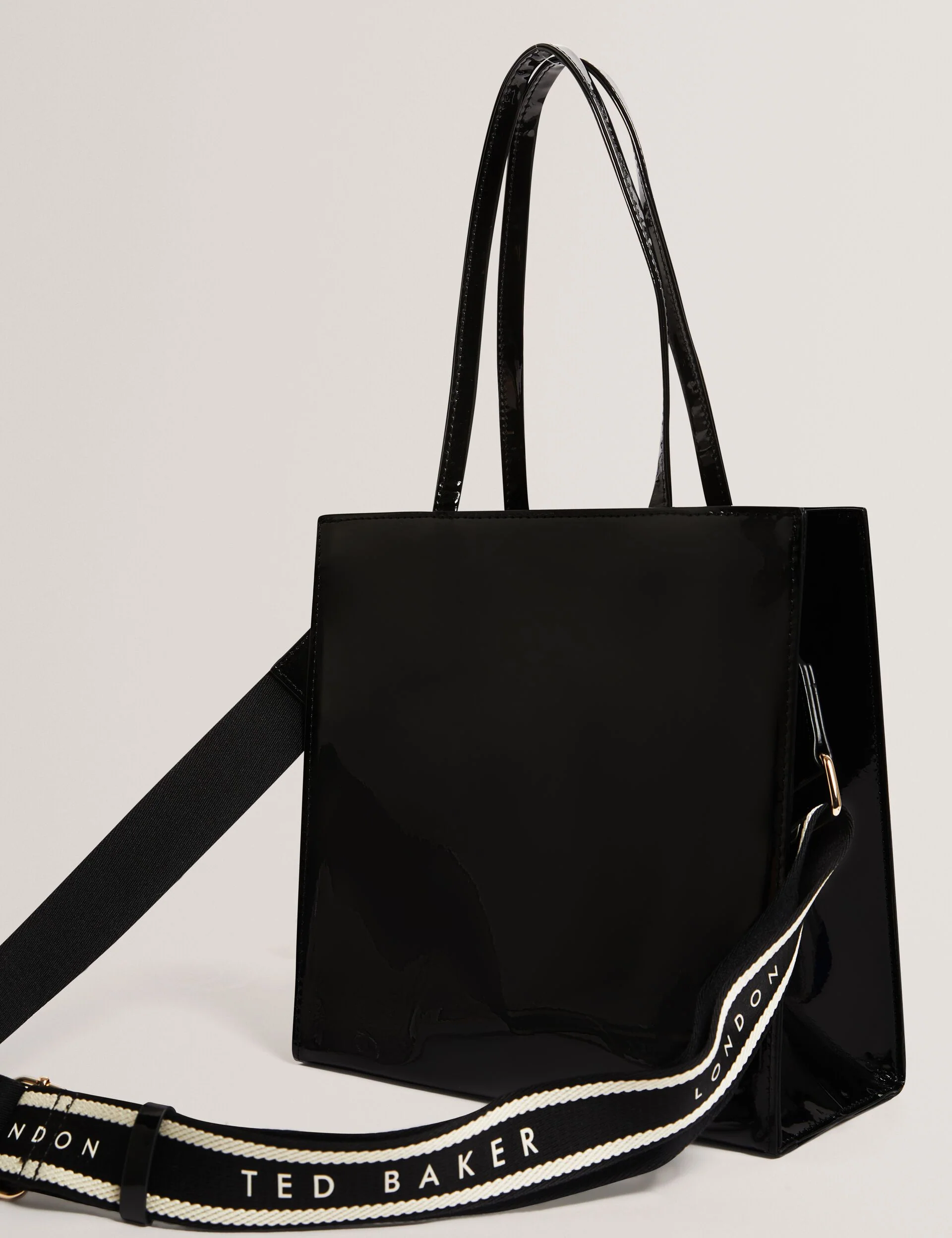 ICONICA | BLACK - Image 4