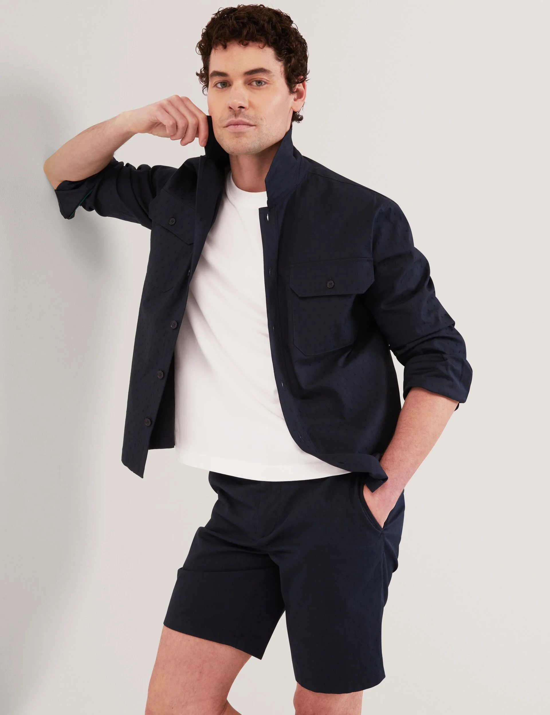 Illario | NAVY - Image 3
