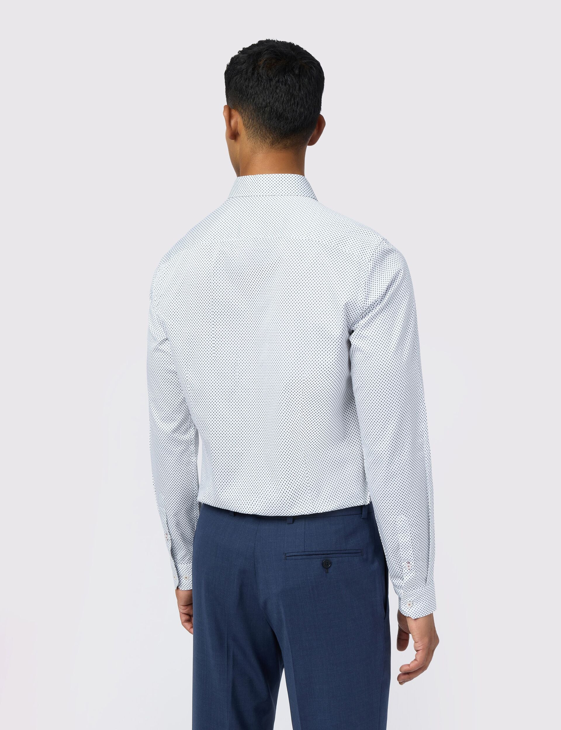 IVE | WHITE - Image 2
