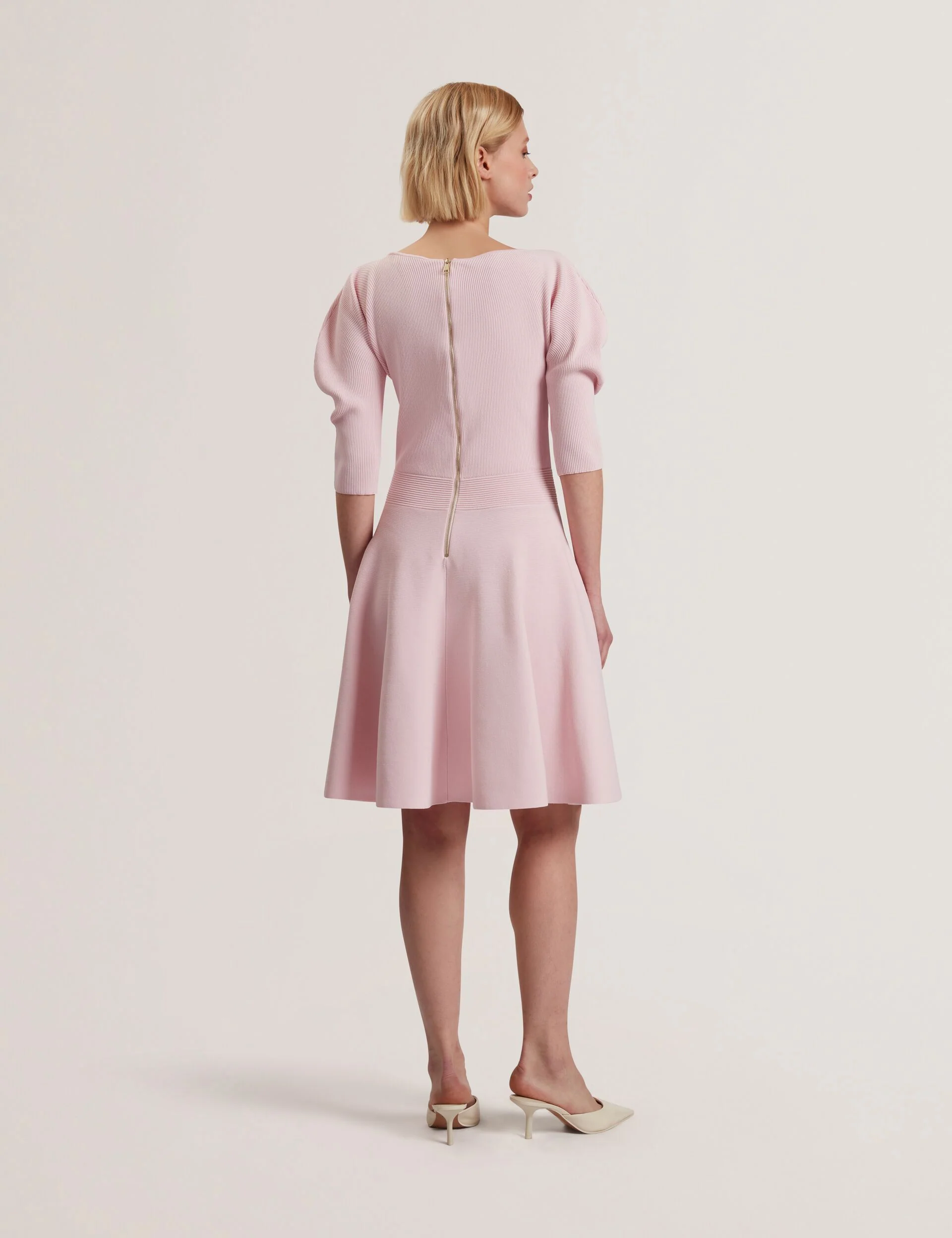 JESCKA | LIGHT PINK - Image 4
