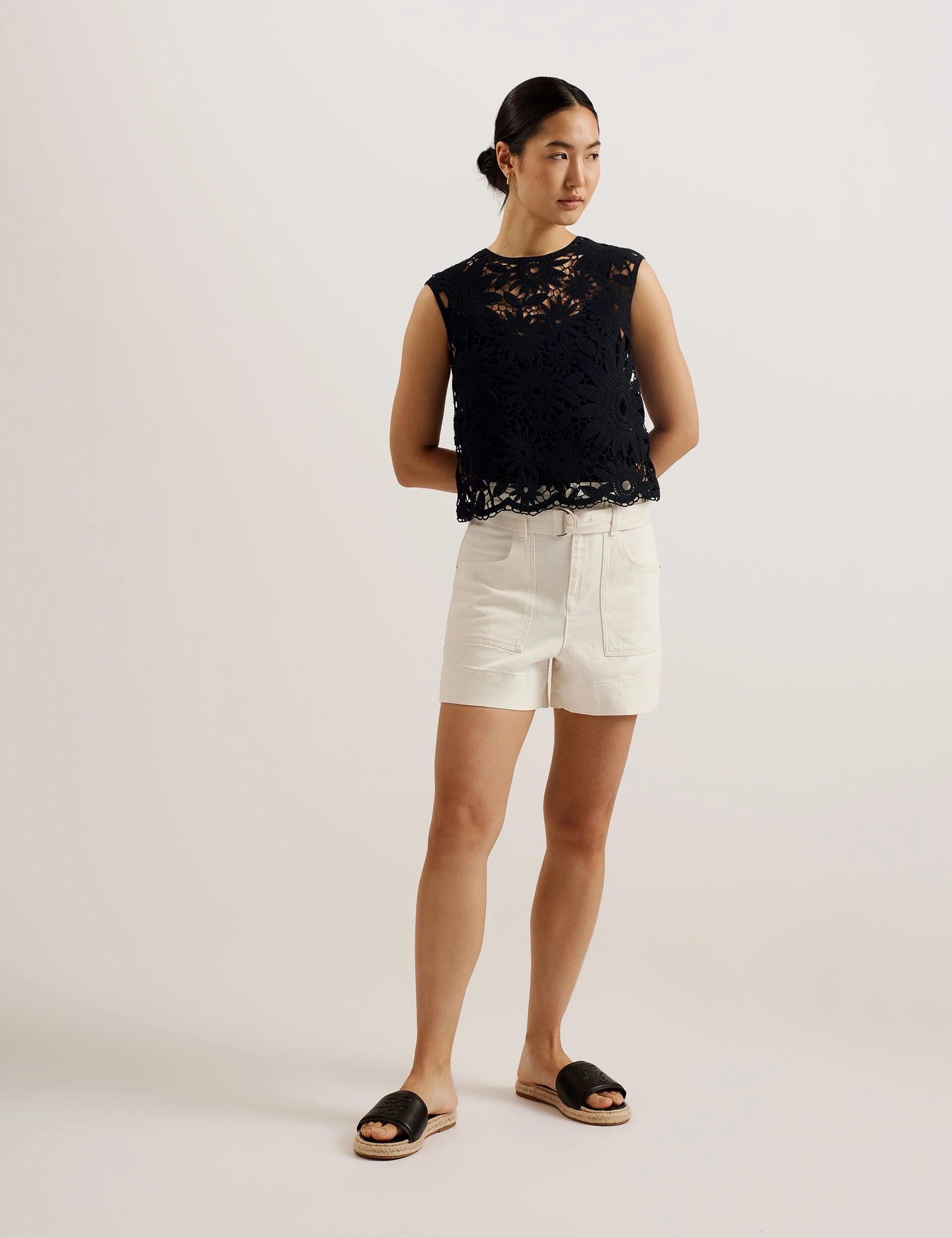 KATRNN | BLACK - Image 2