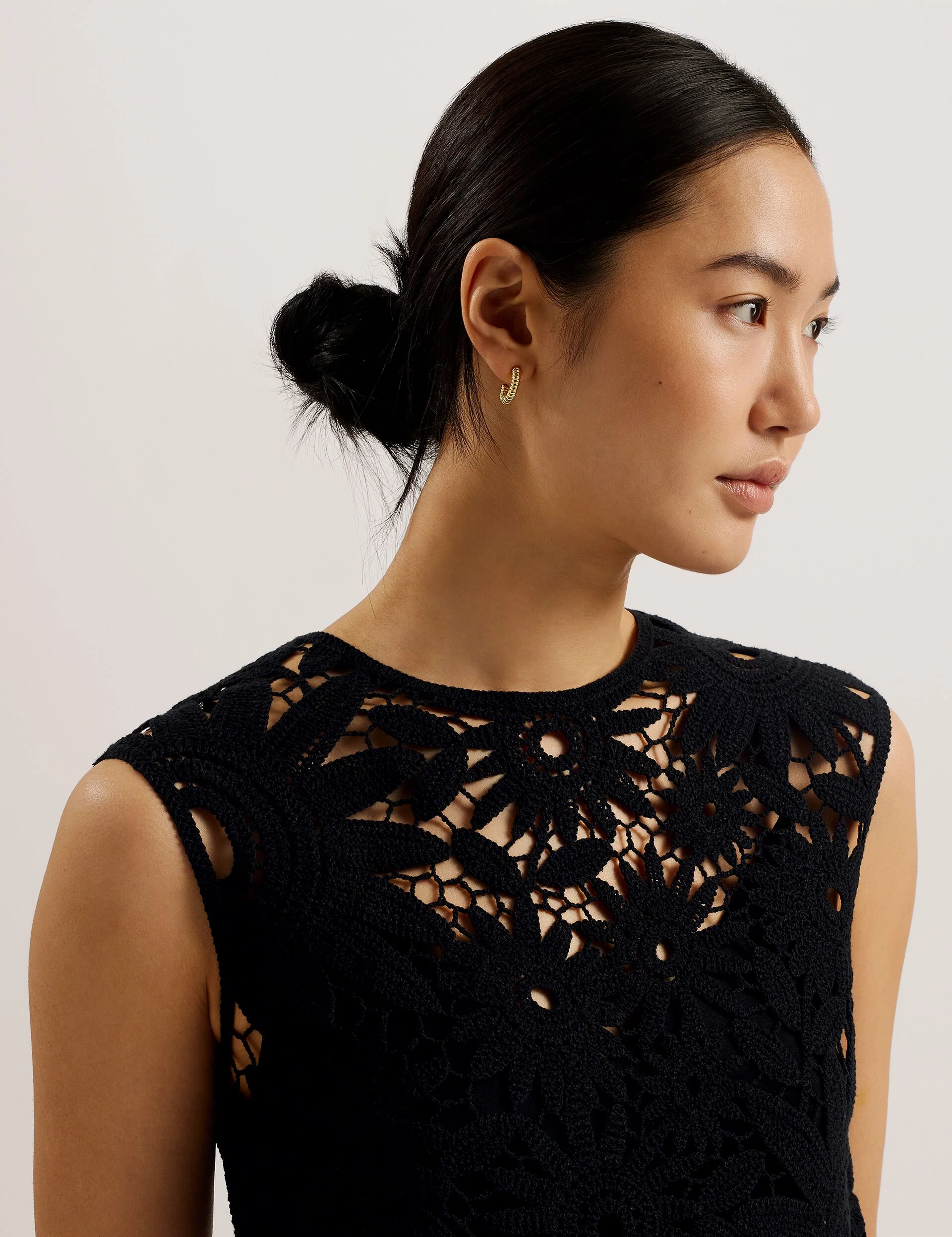 KATRNN | BLACK - Image 4