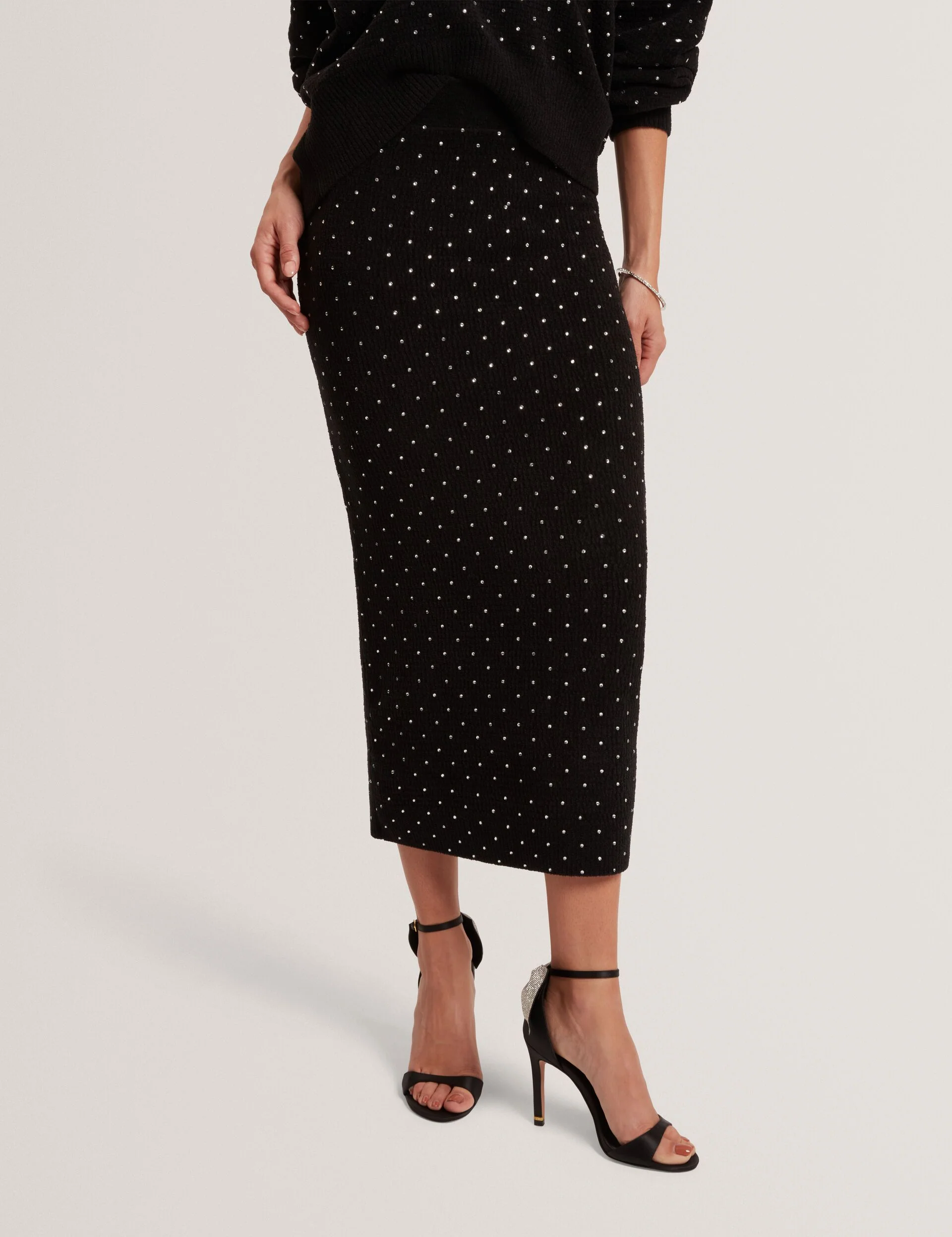 KEATA | BLACK