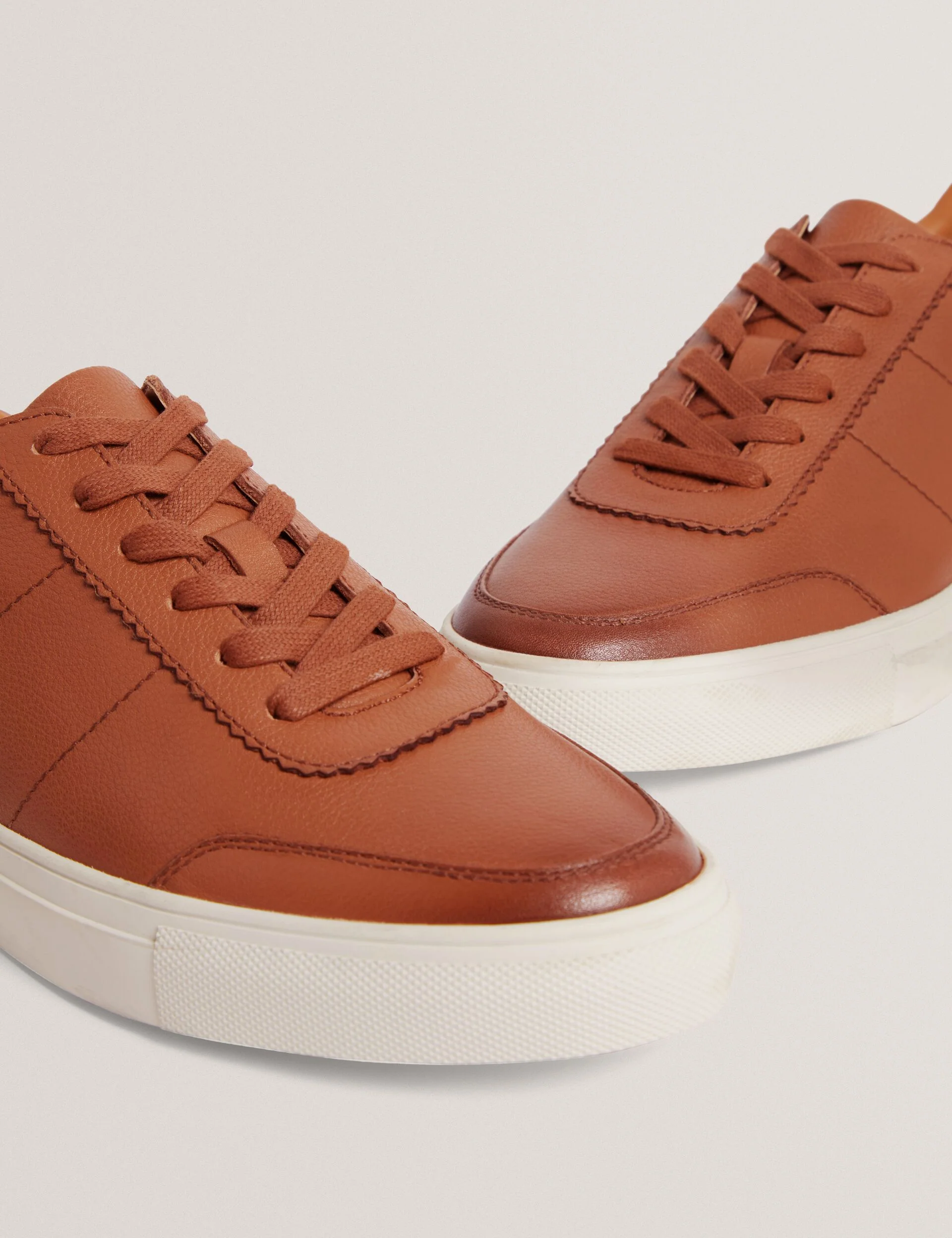 KERISON | TAN - Image 3