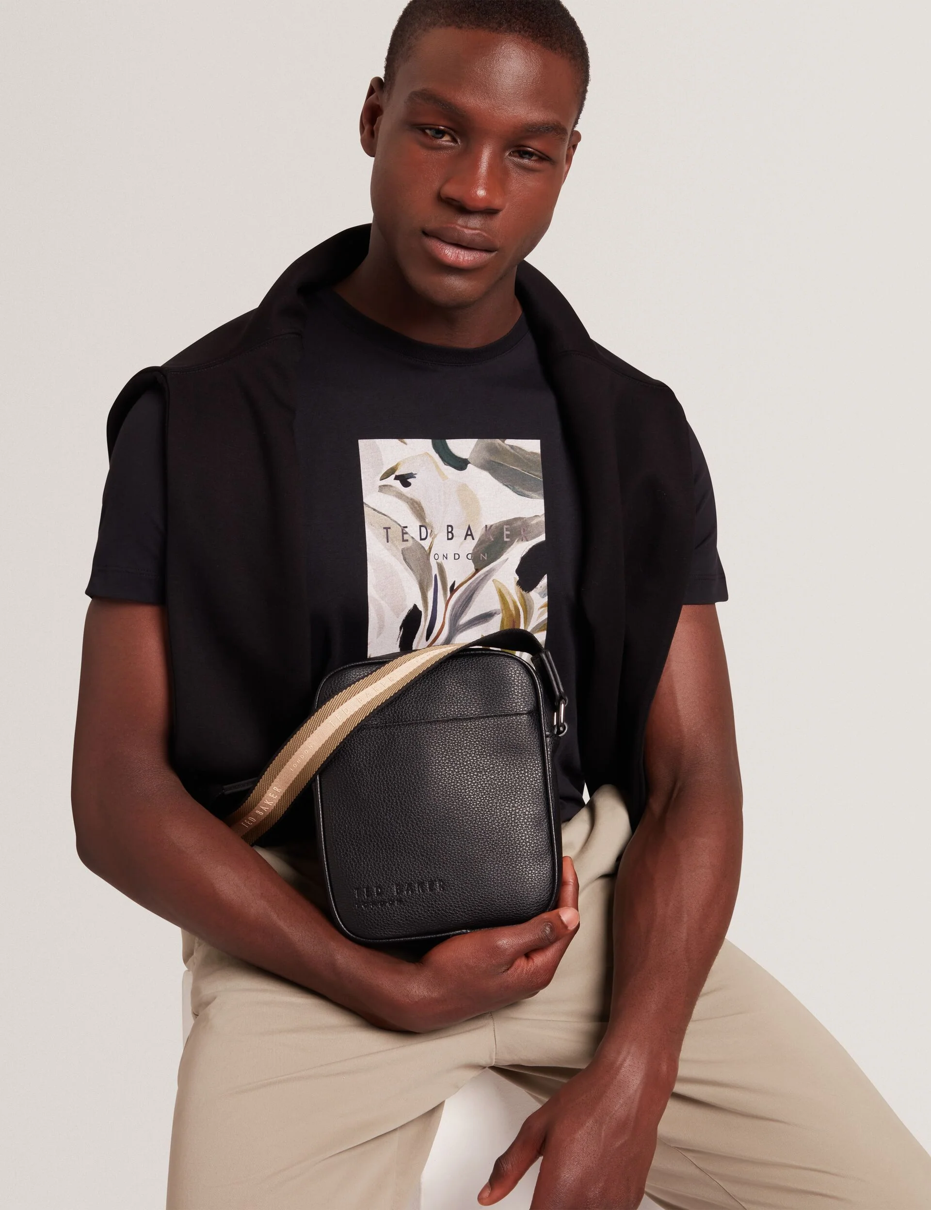 KIIAN | BLACK - Image 2