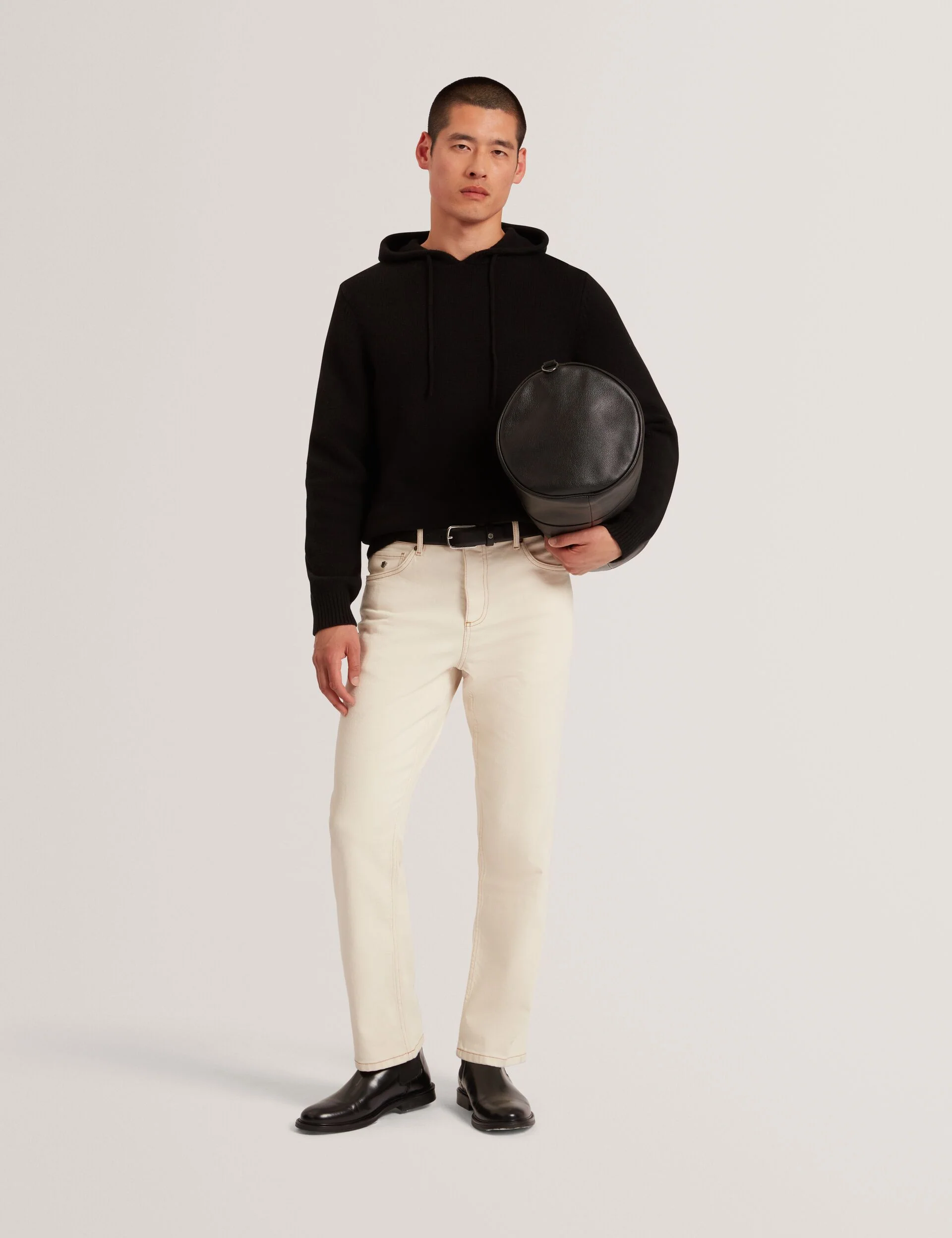 KINS | BLACK - Image 2