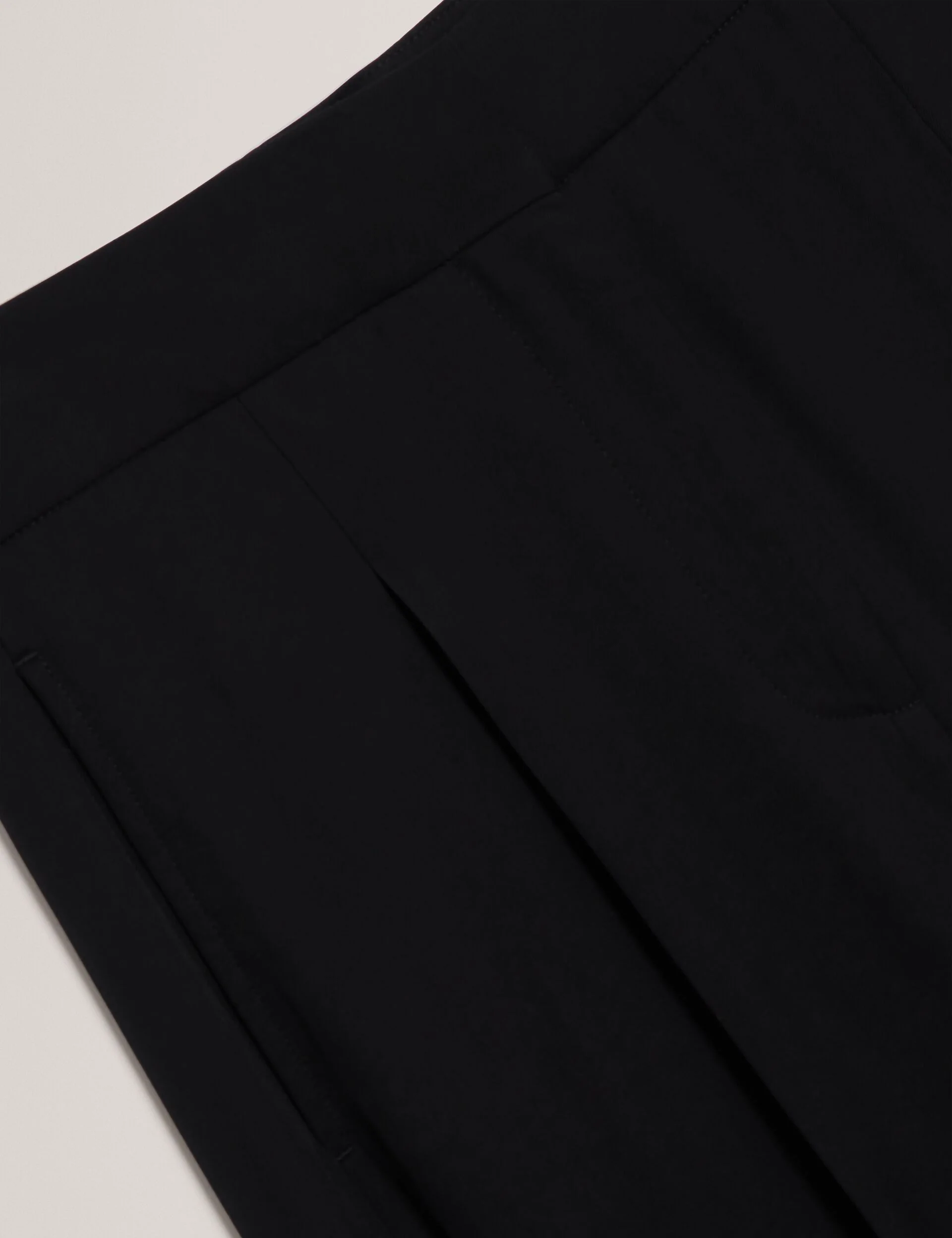 KIOLLI | BLACK - Image 3