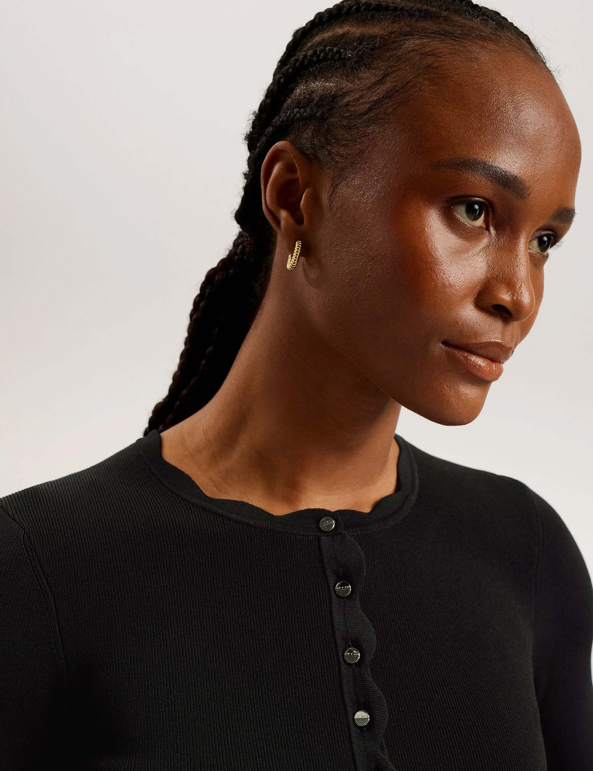 KKLARA | BLACK - Image 4