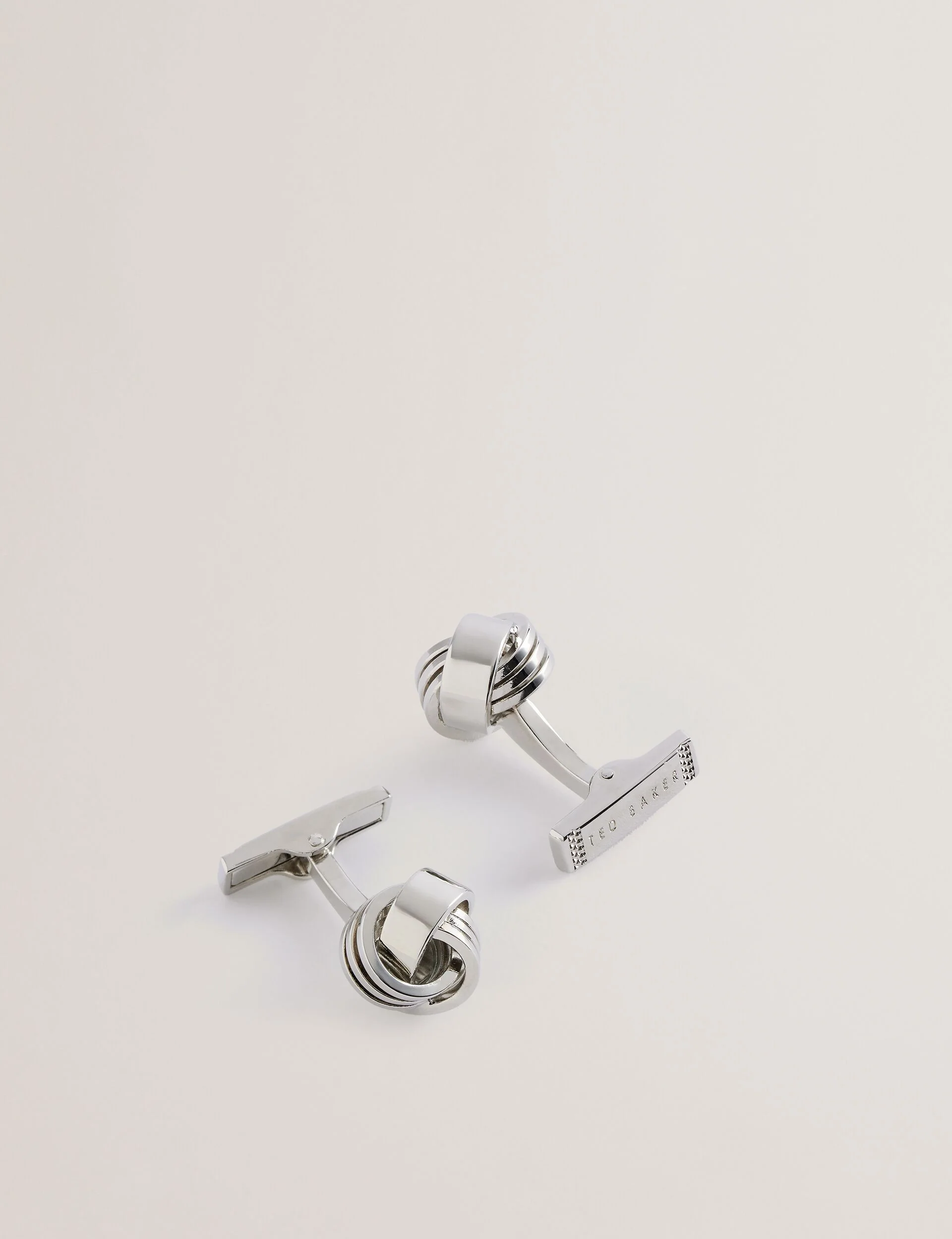 KNOTED | SILVER