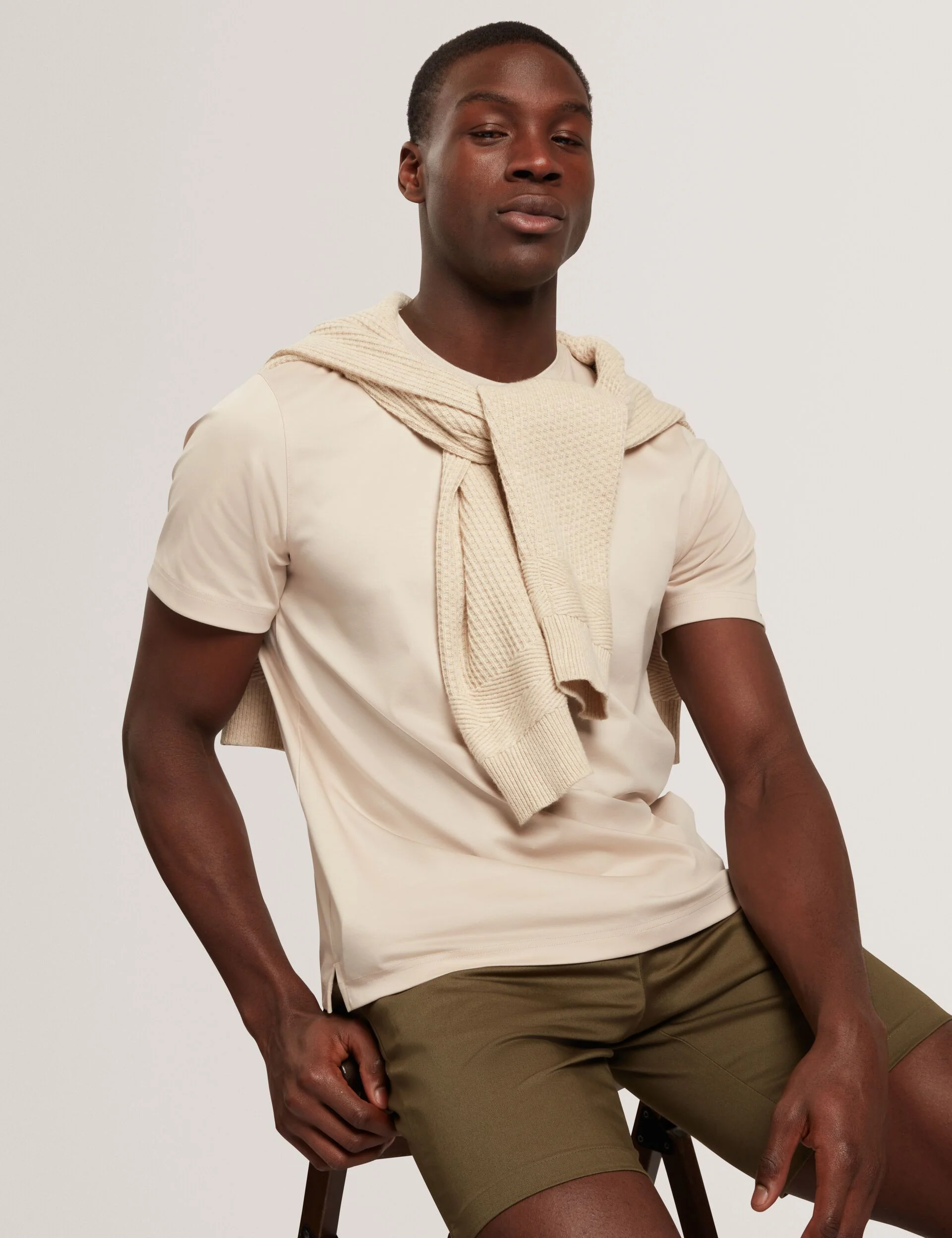 KONRRAD | LIGHT GREY