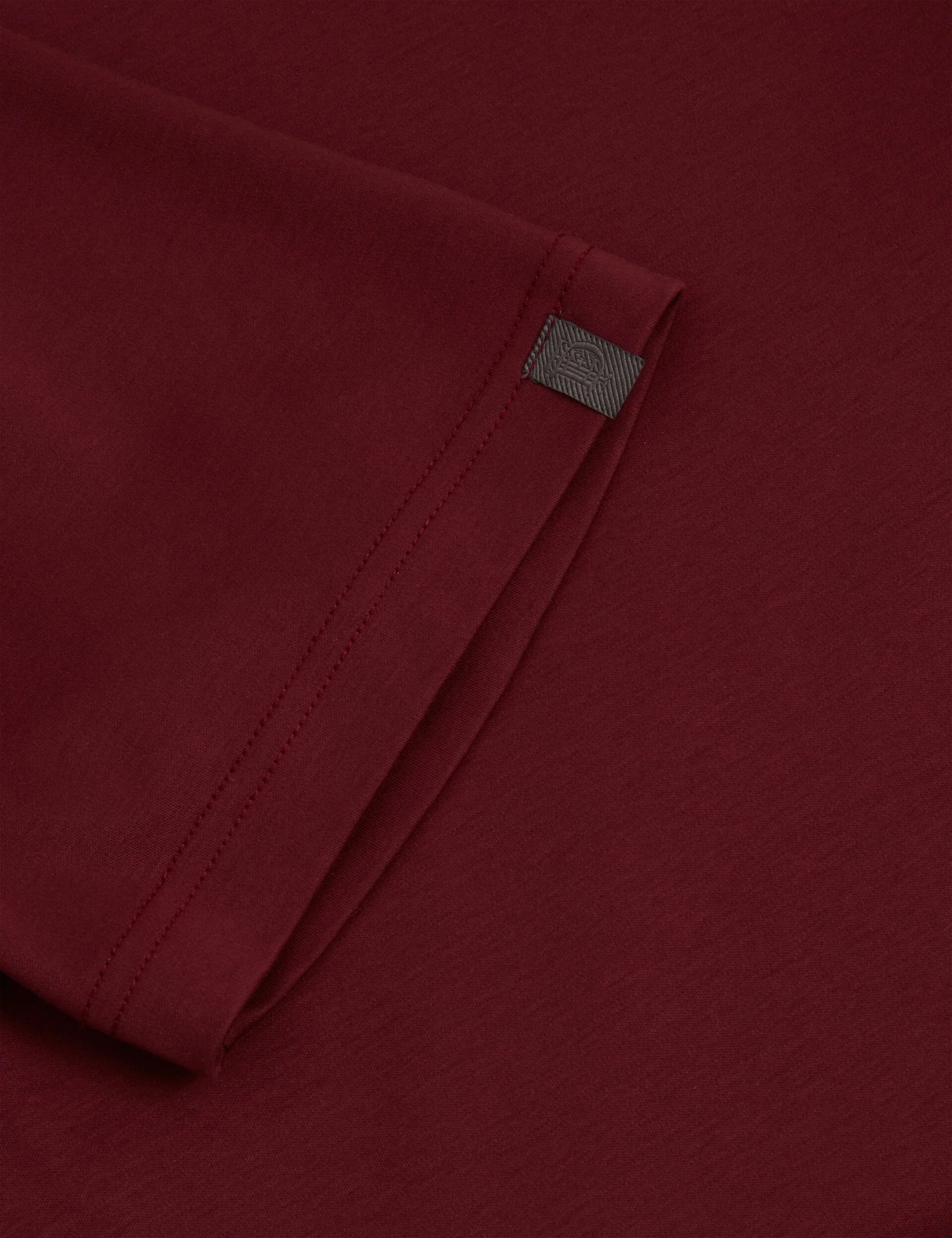 KONRRAD | MAROON - Image 3