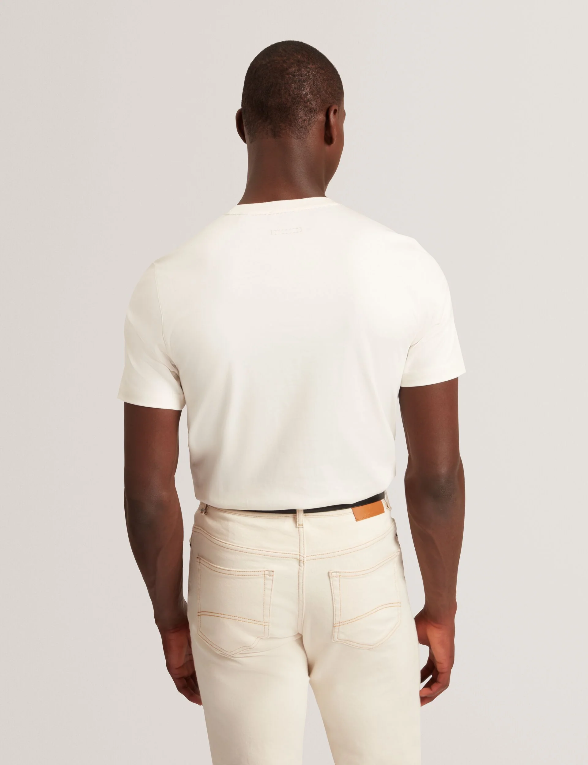 KONRRAD | WHITE - Image 5