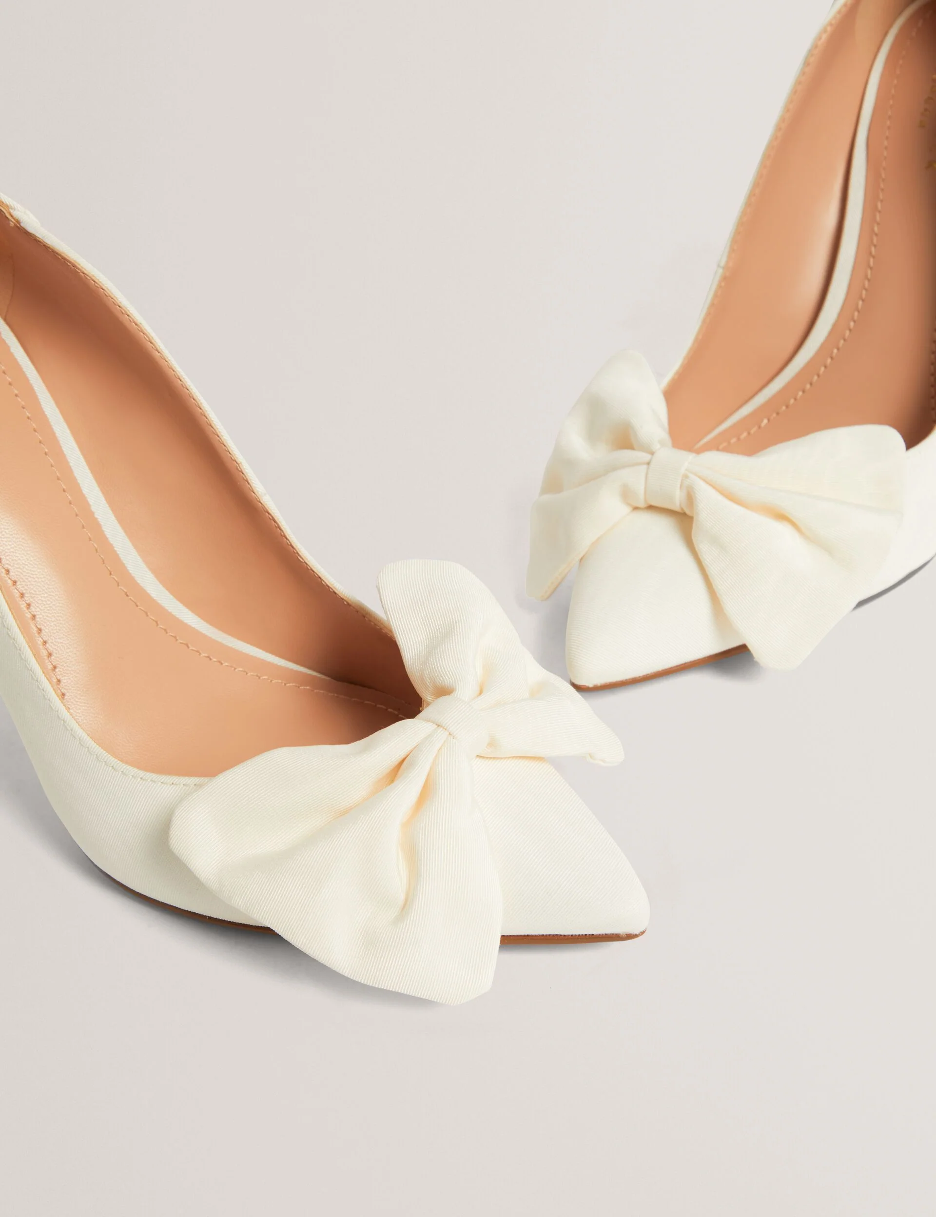 LAISSY | IVORY - Image 3