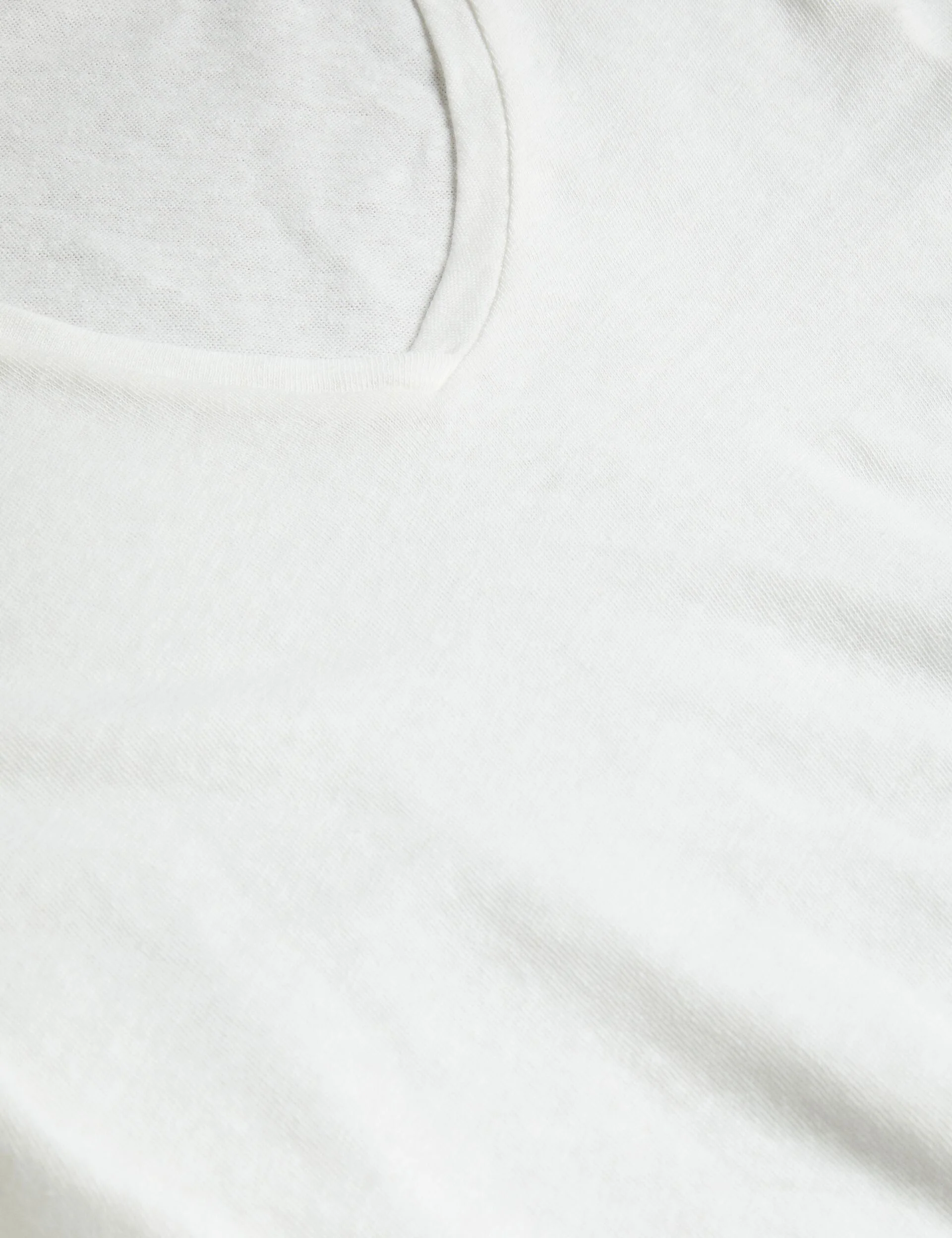 LALIITA | WHITE - Image 3
