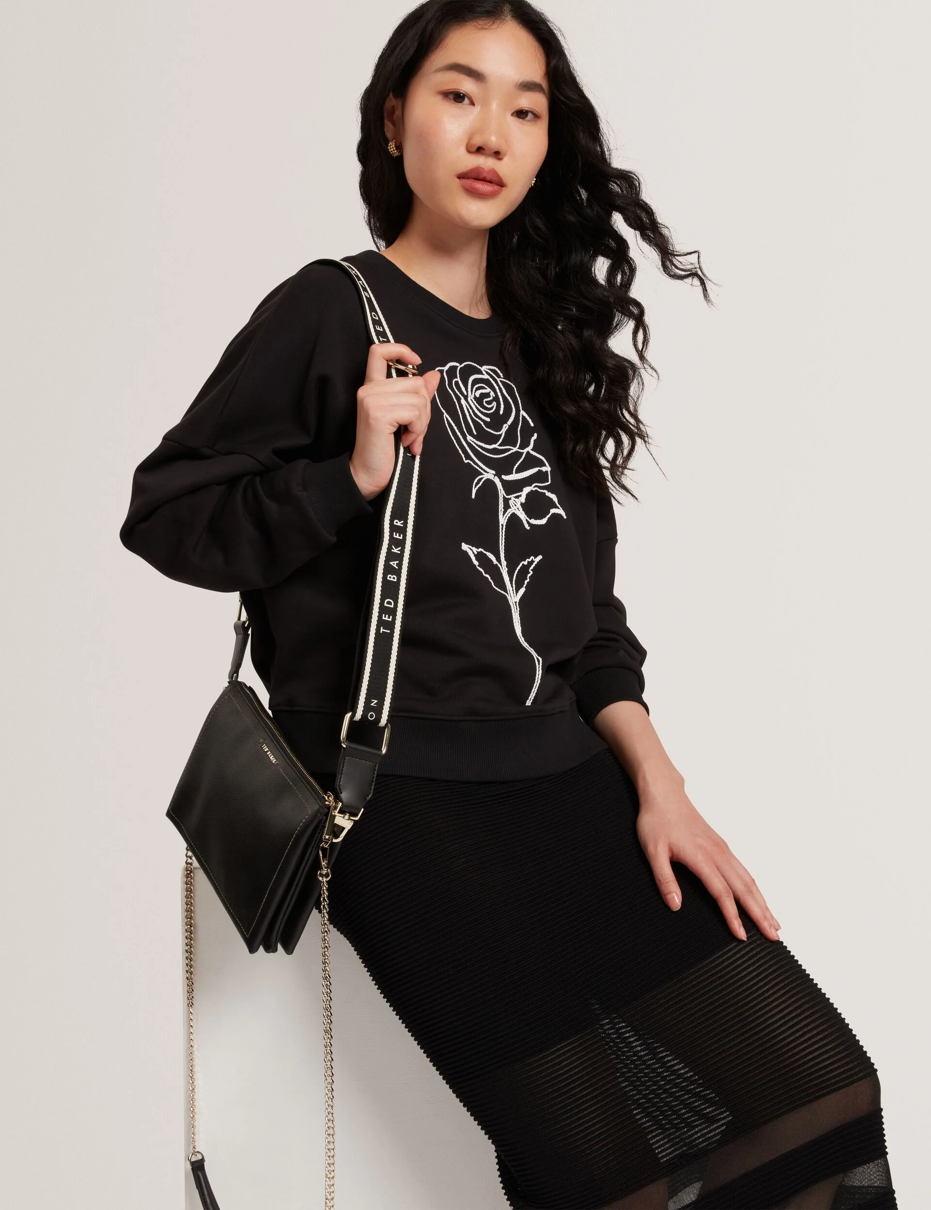 LARINDA | BLACK - Image 2