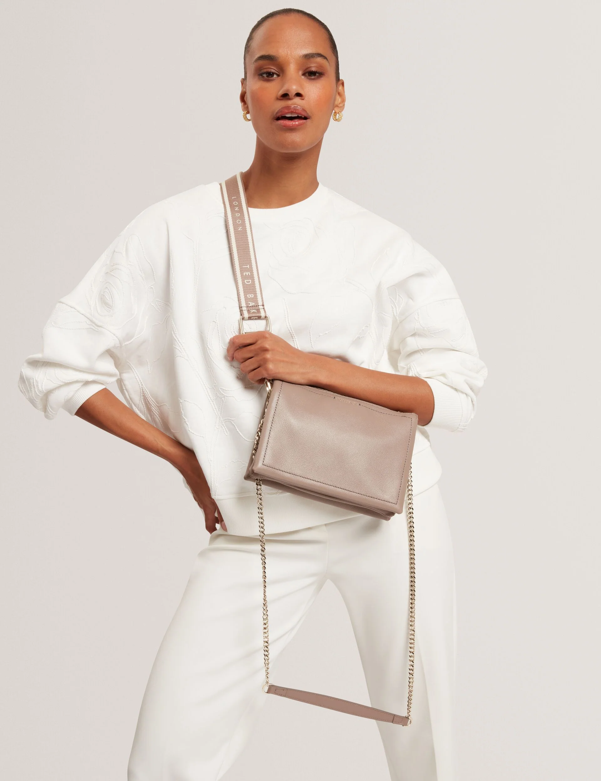 LARINDA | TAUPE - Image 2