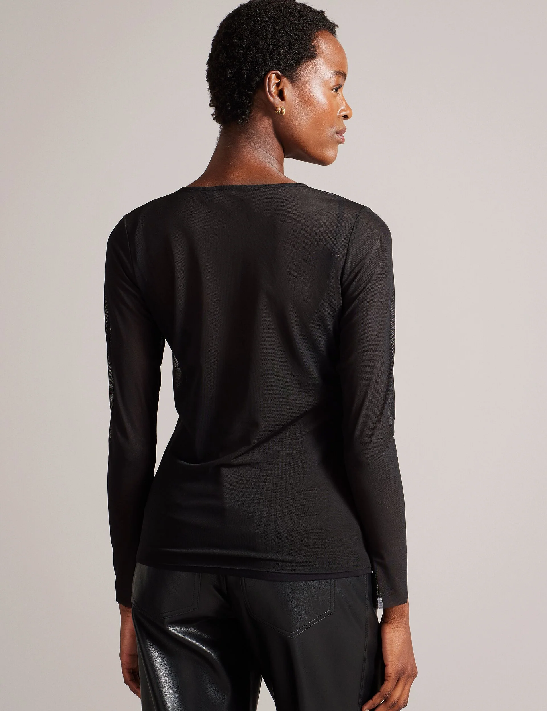 LARIZAA | BLACK - Image 5