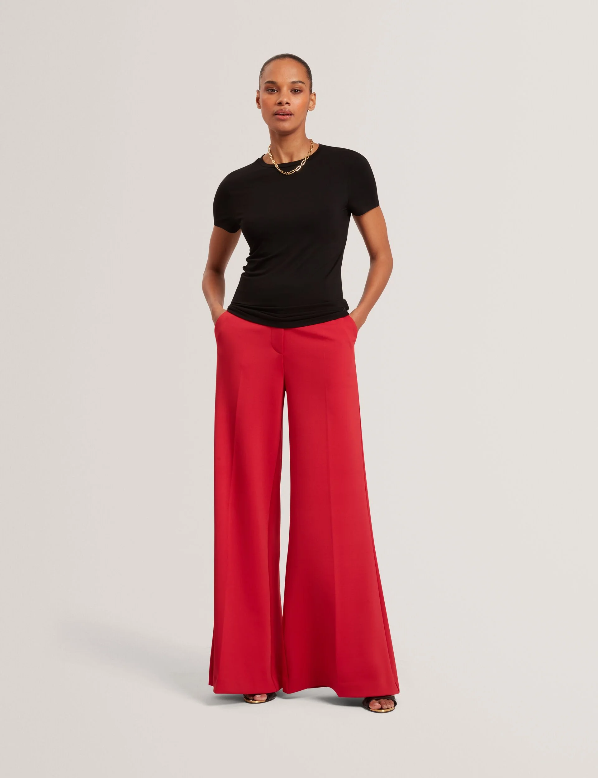 LARNAA | BLACK - Image 2