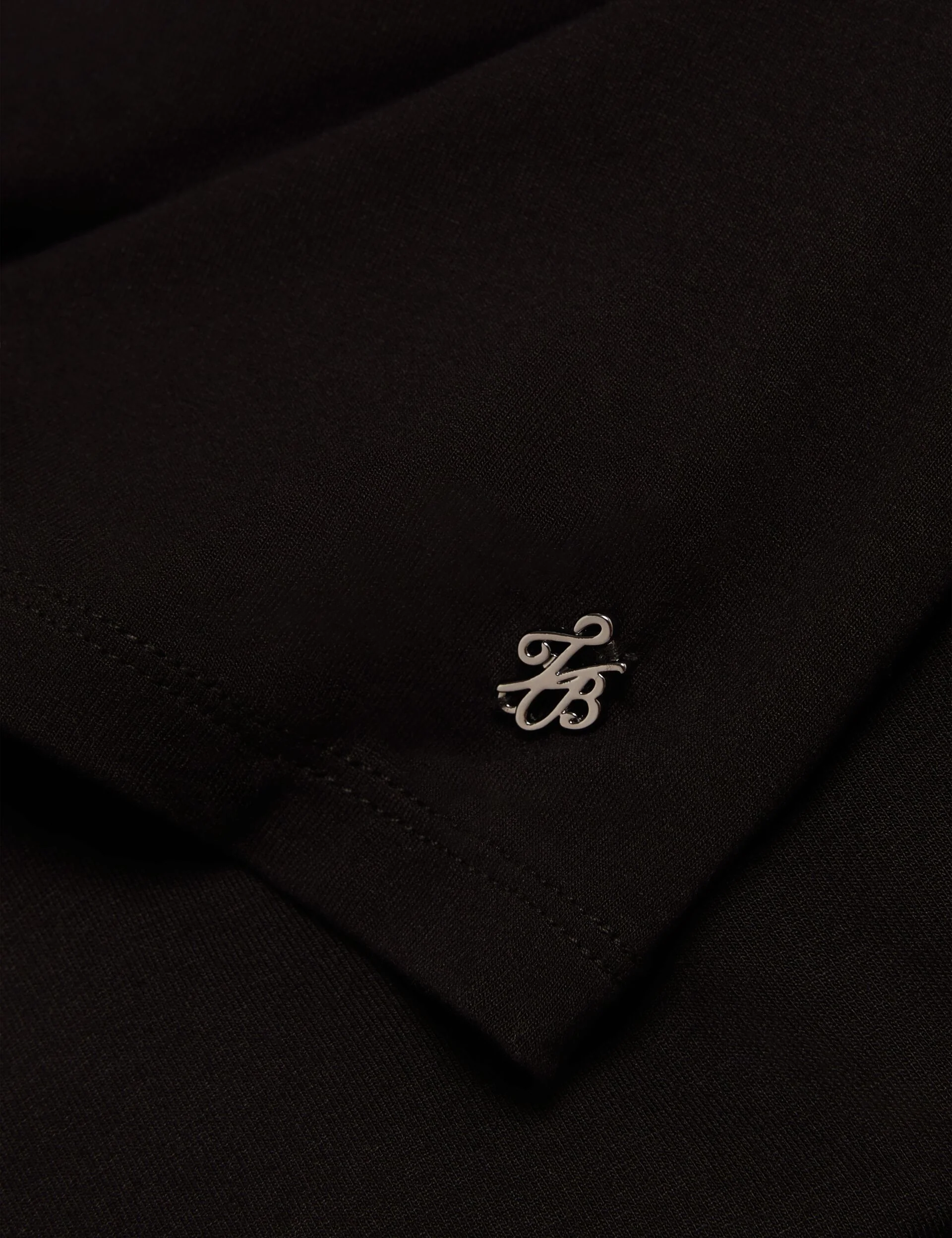 LARNAA | BLACK - Image 3