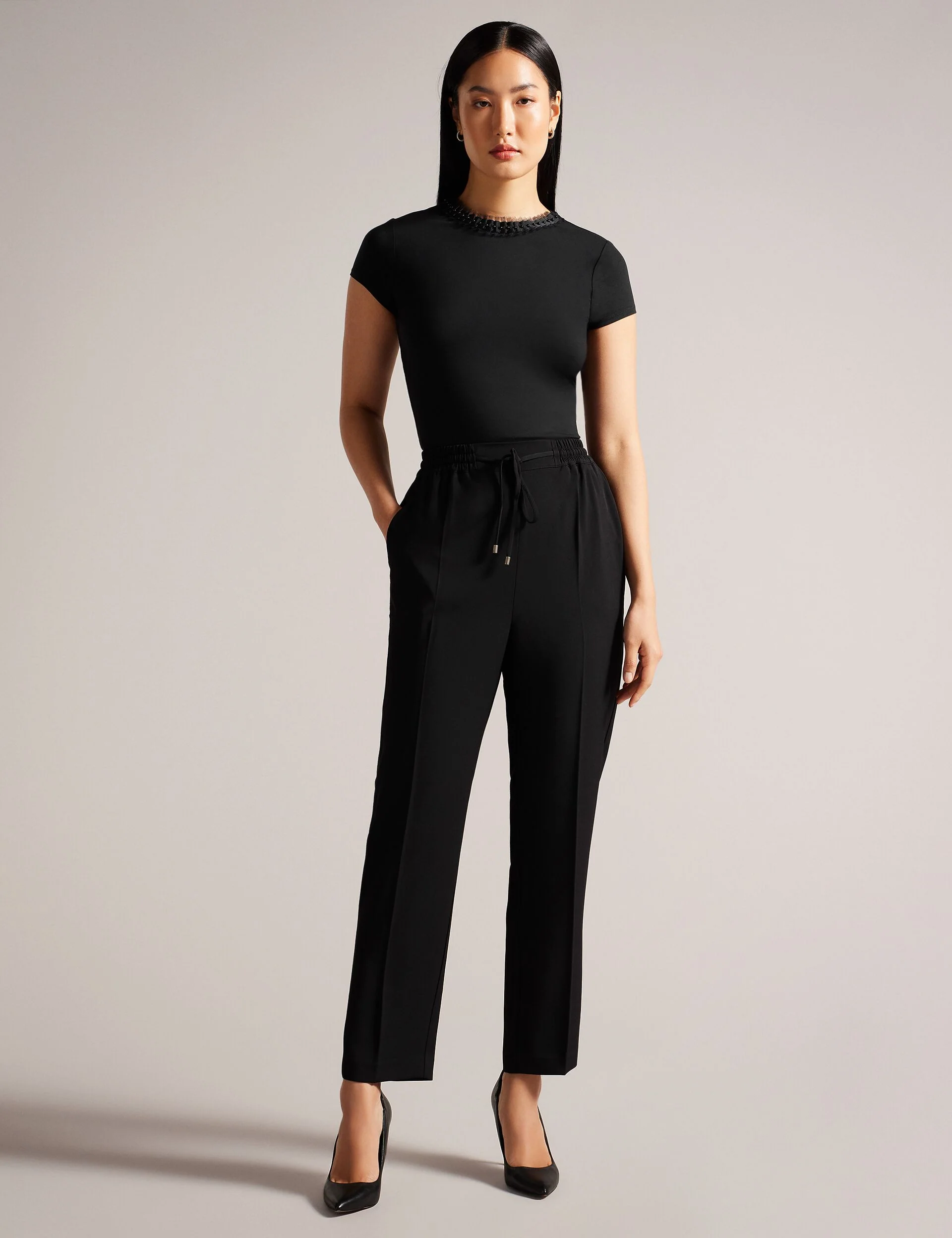 LAURAI | BLACK - Image 2
