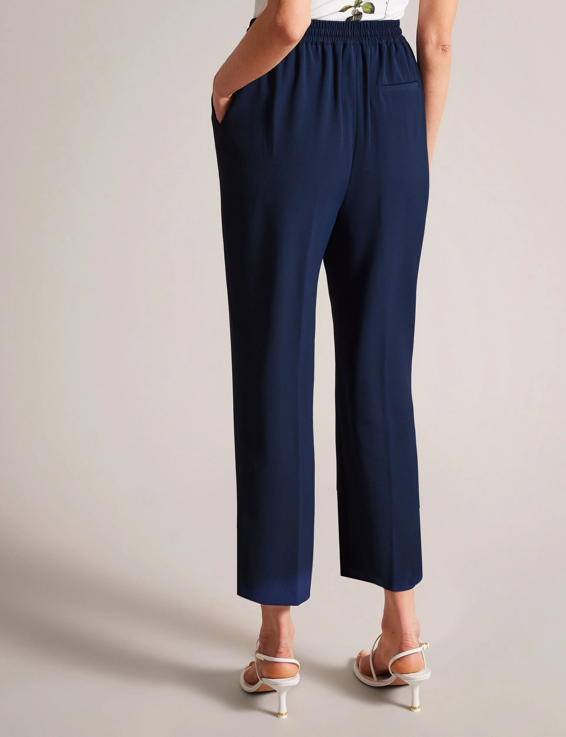 LAURAI | NAVY - Image 4