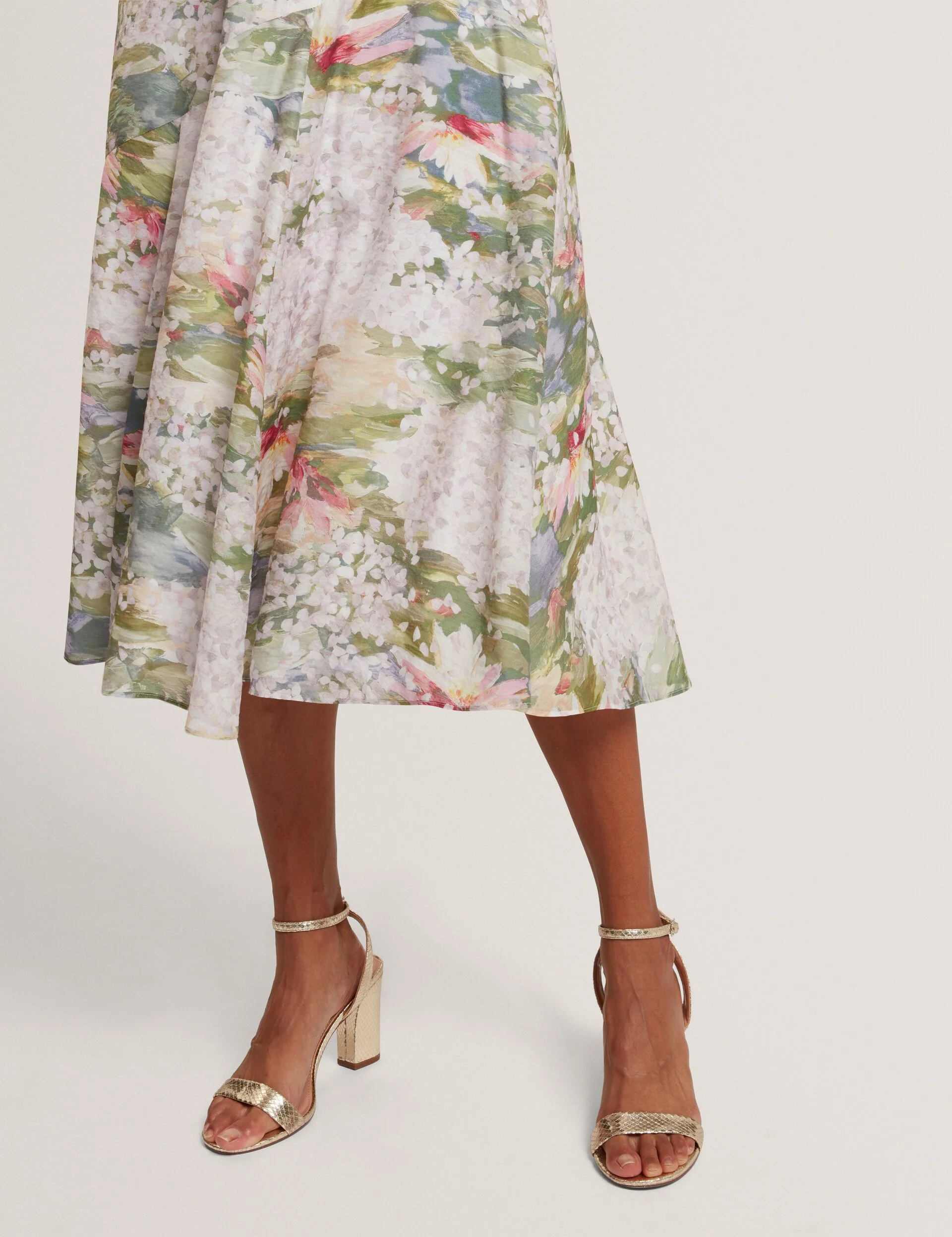 LAYDA | PALE PINK - Image 4