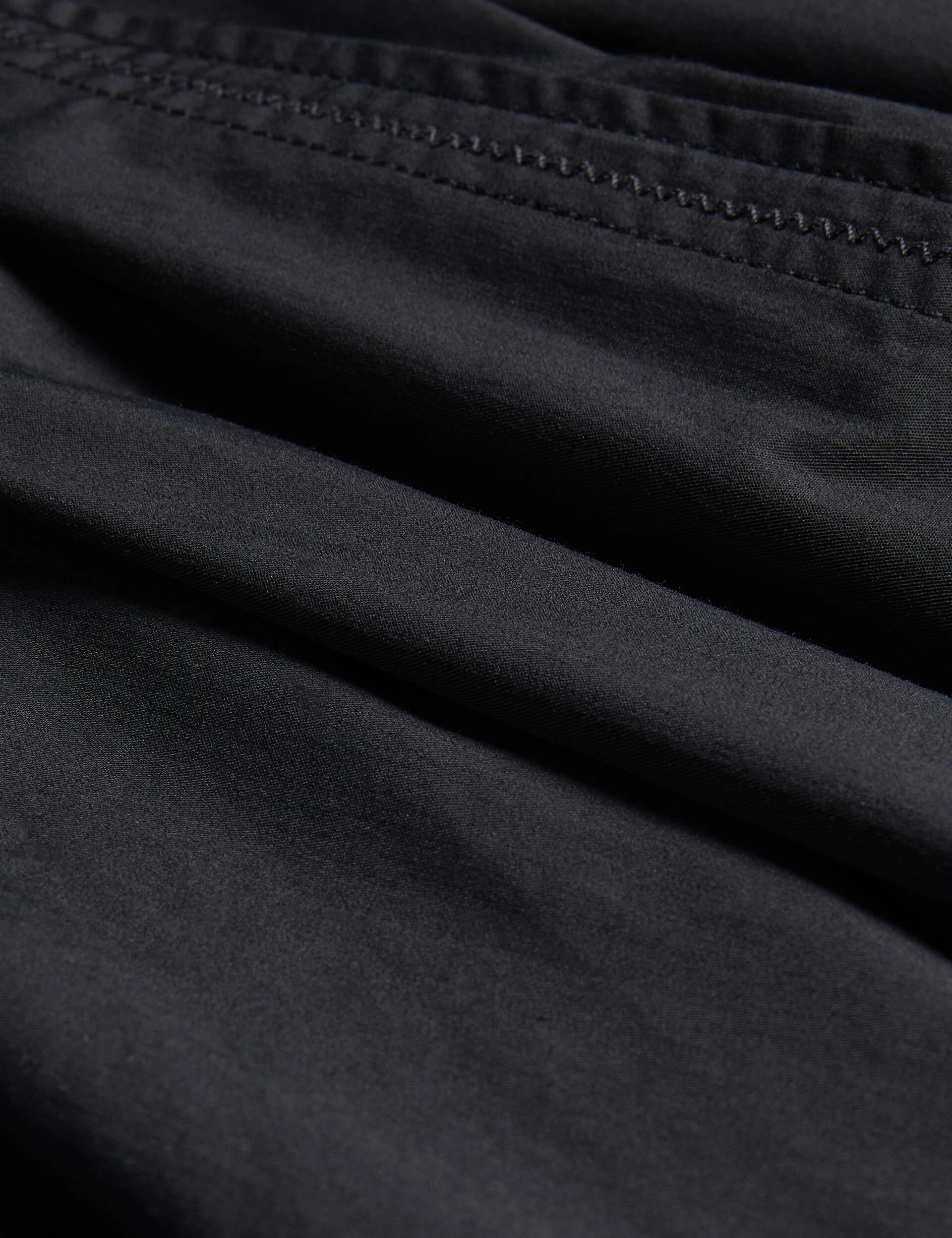 LEDRA | BLACK - Image 3
